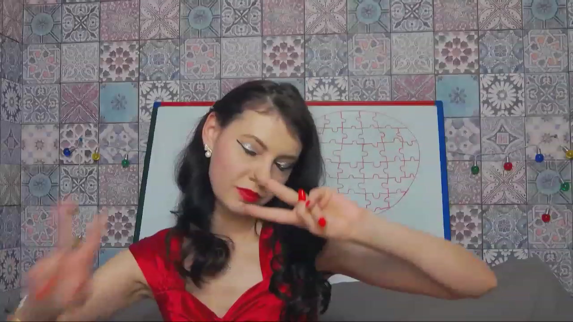 Gallery image thumbnail from MissAracely's myfreecams stream on, 02/14/2023, 15:59 image 2 of 20
