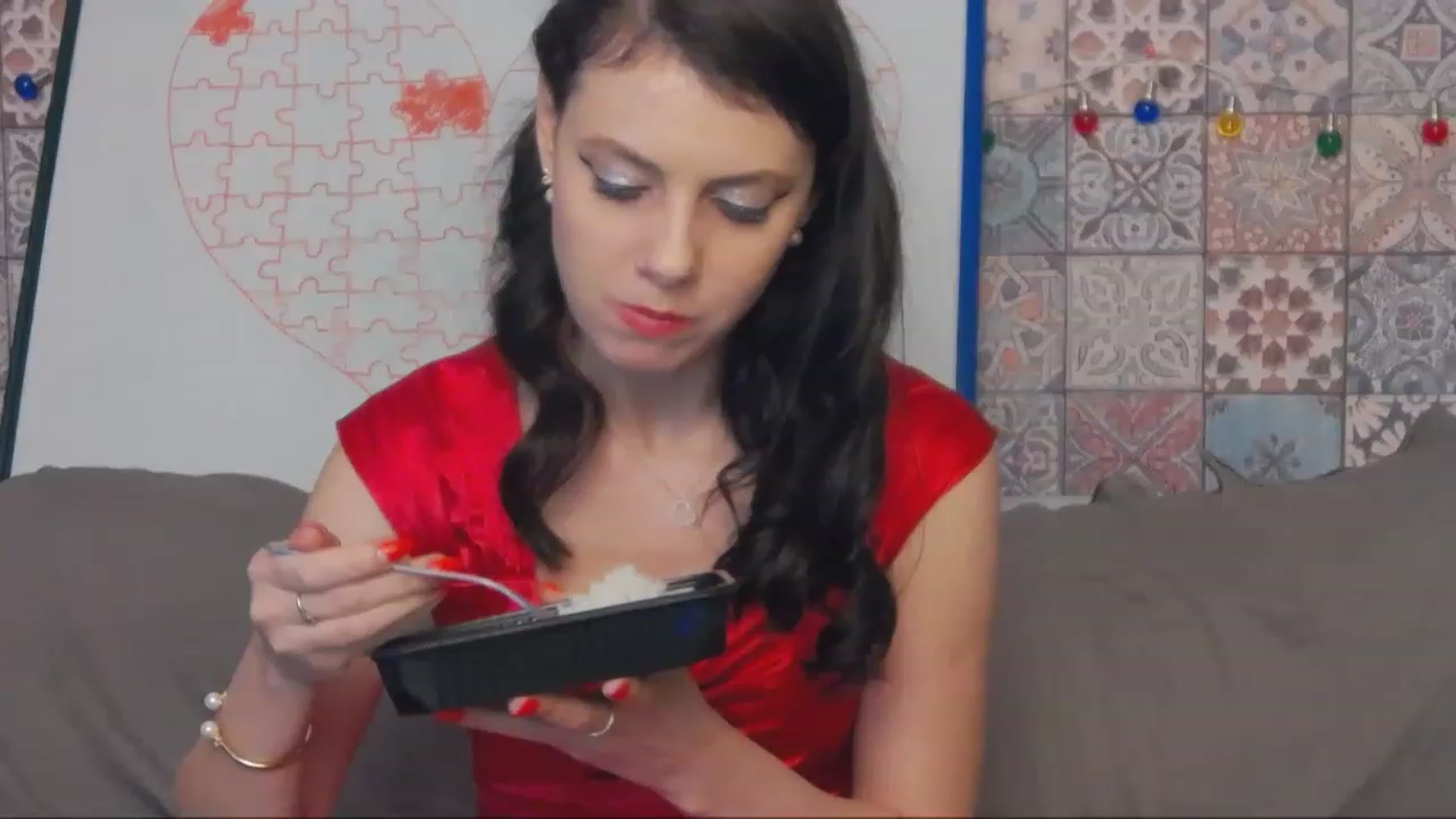 Gallery image thumbnail from MissAracely's myfreecams stream on, 02/14/2023, 18:06 image 11 of 20
