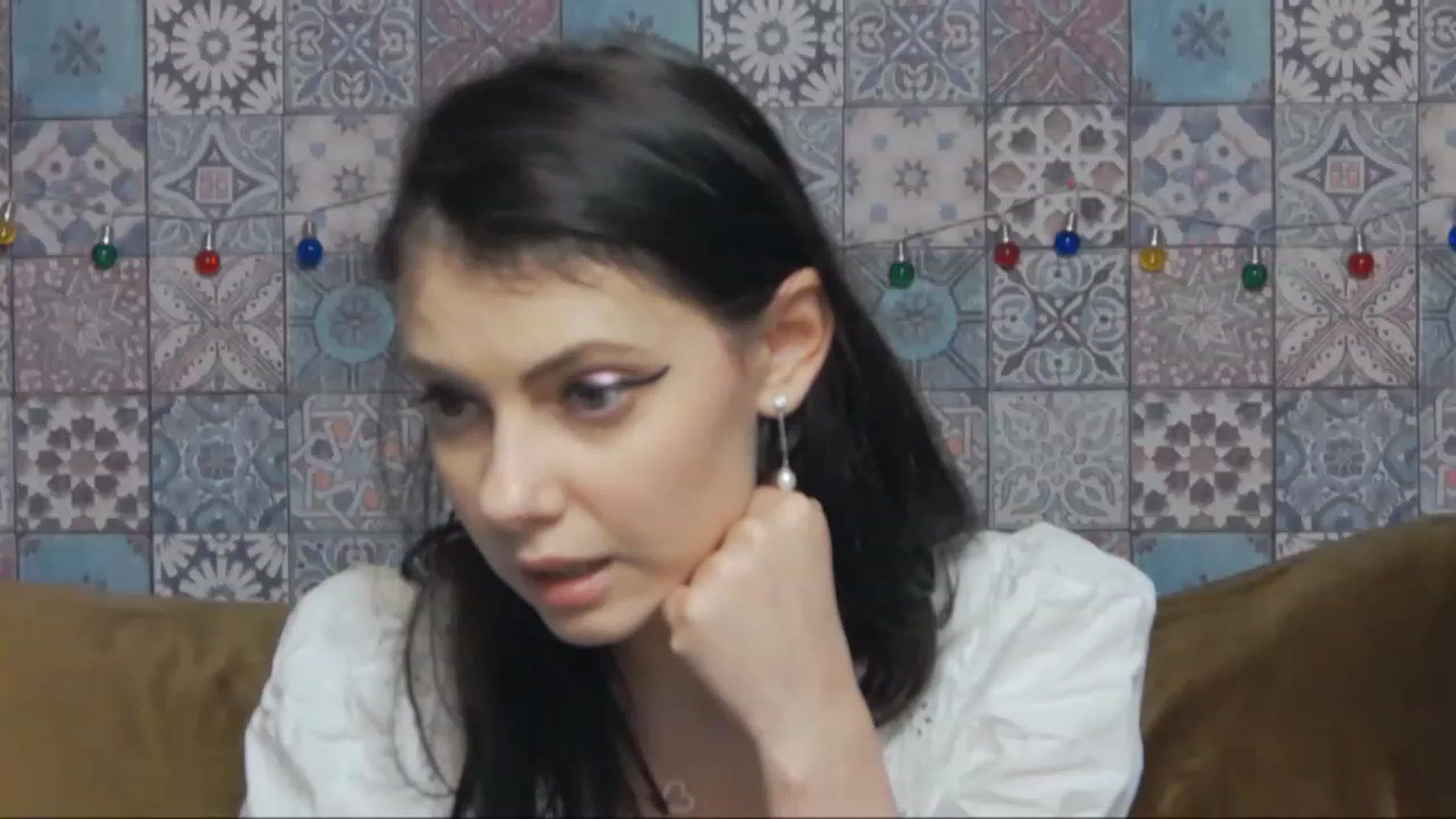 Gallery image thumbnail from MissAracely's myfreecams stream on, 02/19/2023, 24:34 image 2 of 20