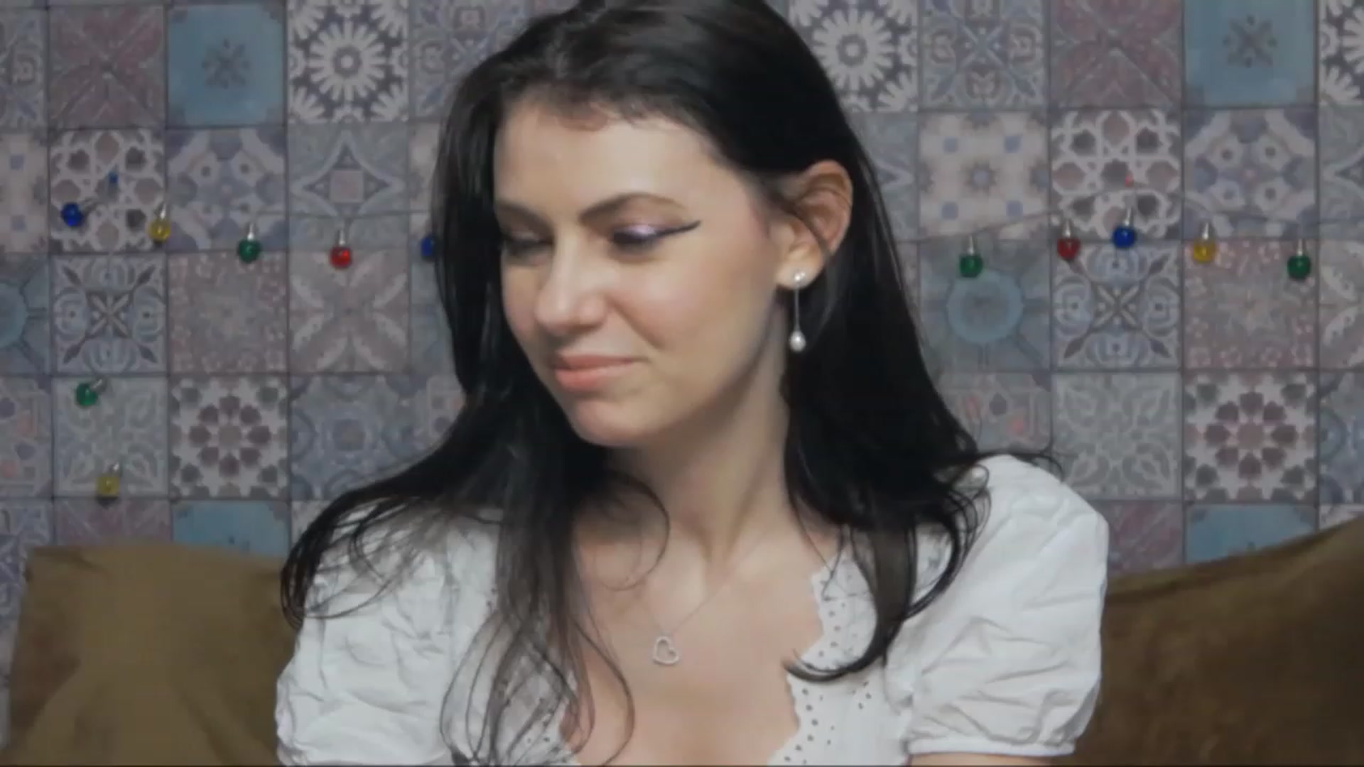 Gallery image thumbnail from MissAracely's myfreecams stream on, 02/19/2023, 02:24 image 10 of 20