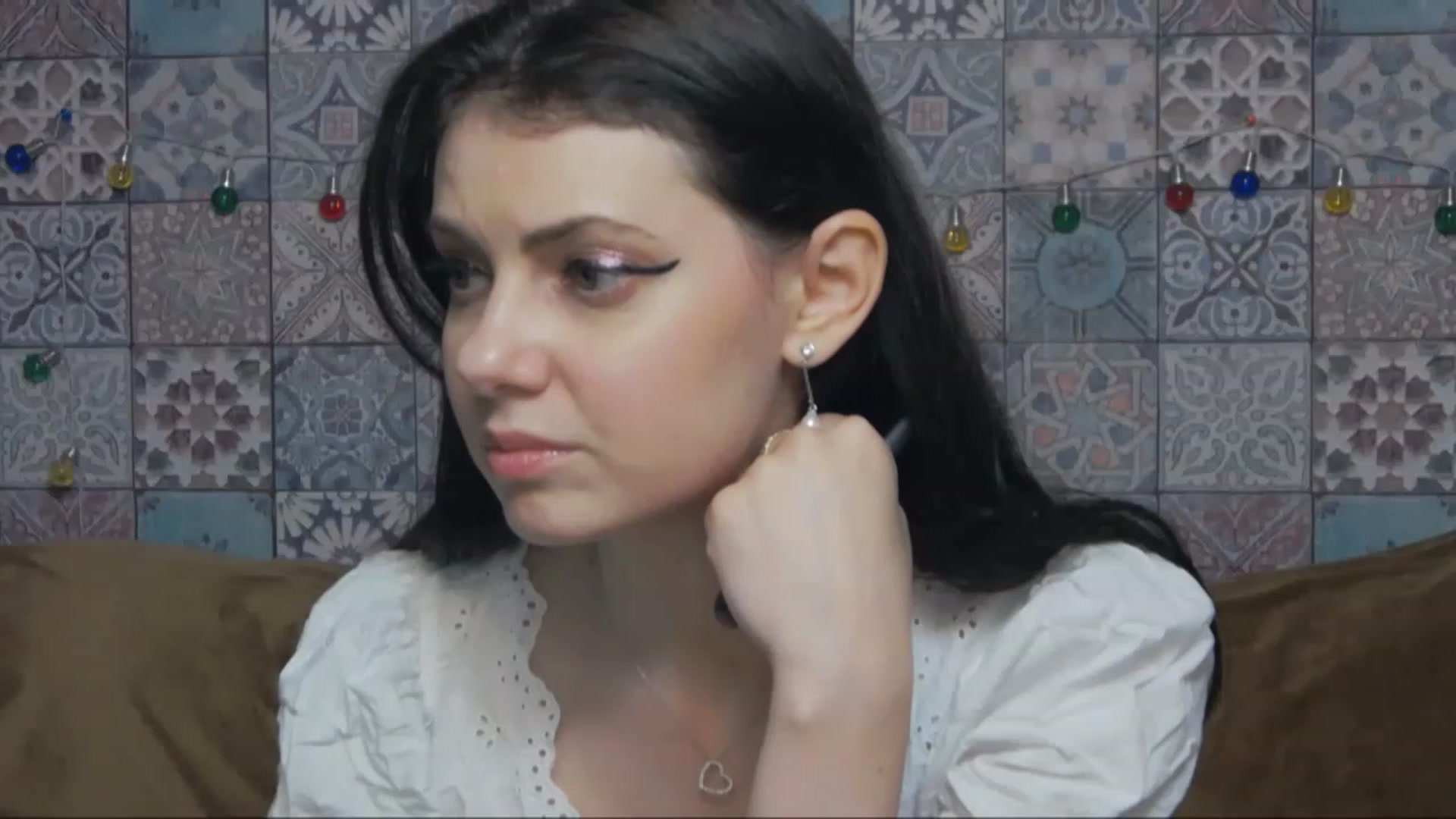 Gallery image thumbnail from MissAracely's myfreecams stream on, 02/19/2023, 02:24 image 8 of 20