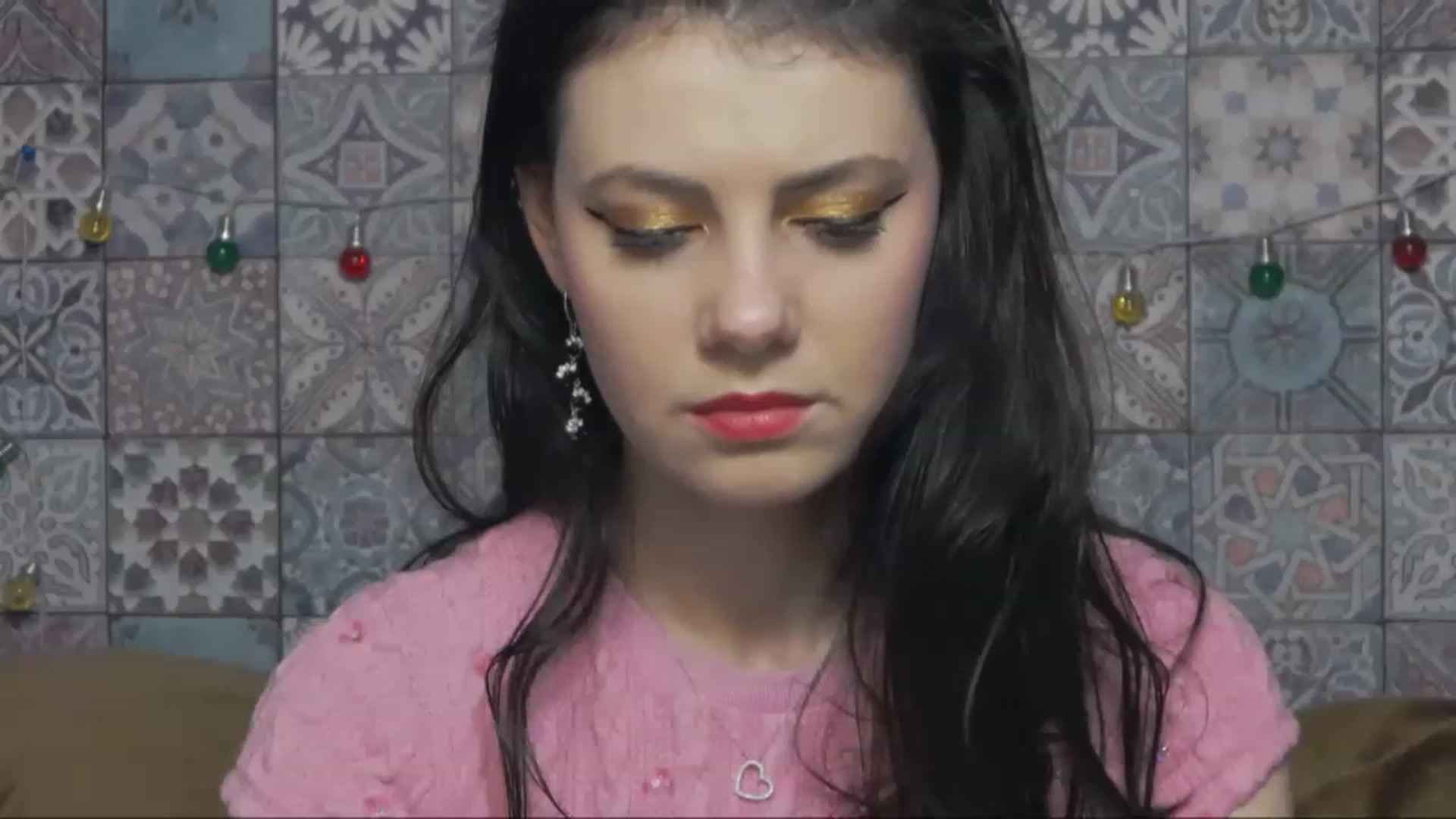 Gallery image thumbnail from MissAracely's myfreecams stream on, 02/19/2023, 19:06 image 7 of 20