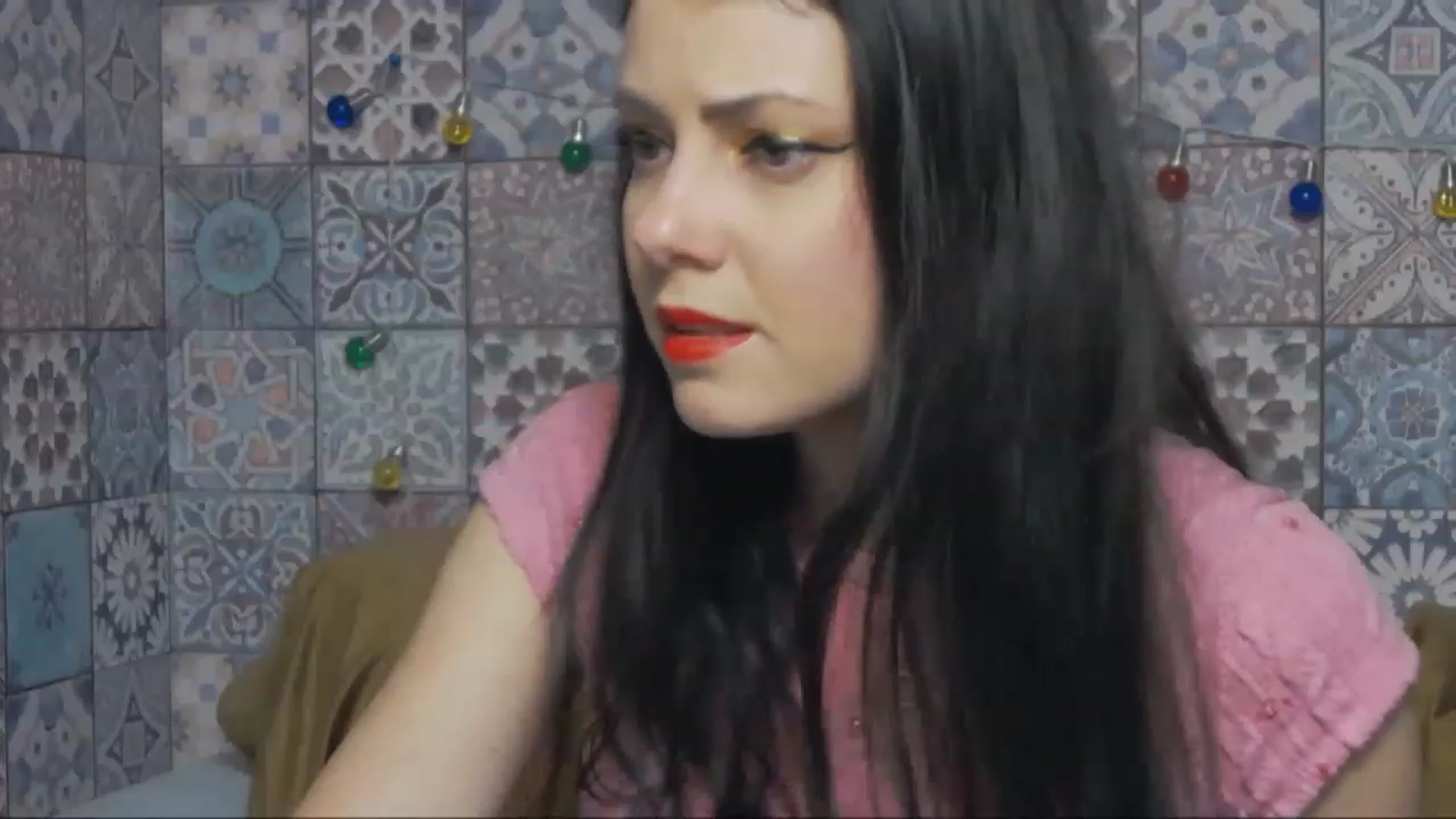 Gallery image thumbnail from MissAracely's myfreecams stream on, 02/19/2023, 19:06 image 12 of 20