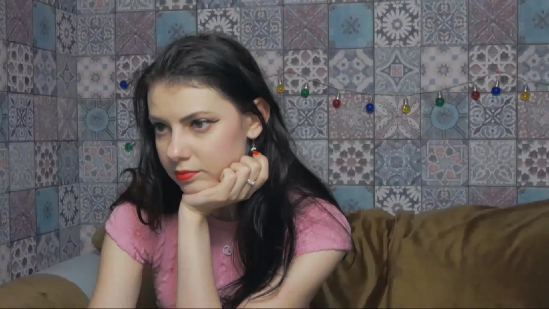 Gallery image thumbnail from MissAracely's myfreecams stream on, 02/19/2023, 19:38 image 6 of 20