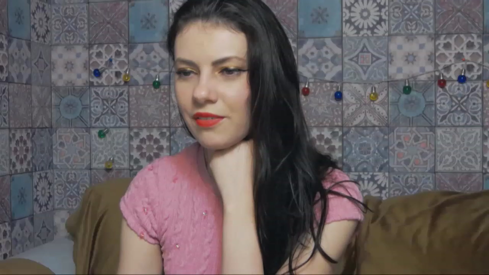 Gallery image thumbnail from MissAracely's myfreecams stream on, 02/19/2023, 19:38 image 14 of 20