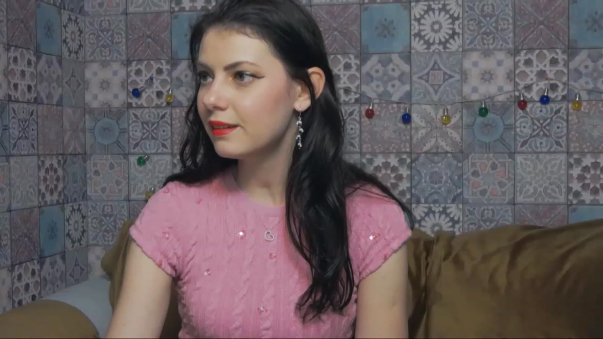 Gallery image thumbnail from MissAracely's myfreecams stream on, 02/19/2023, 19:38 image 1 of 20