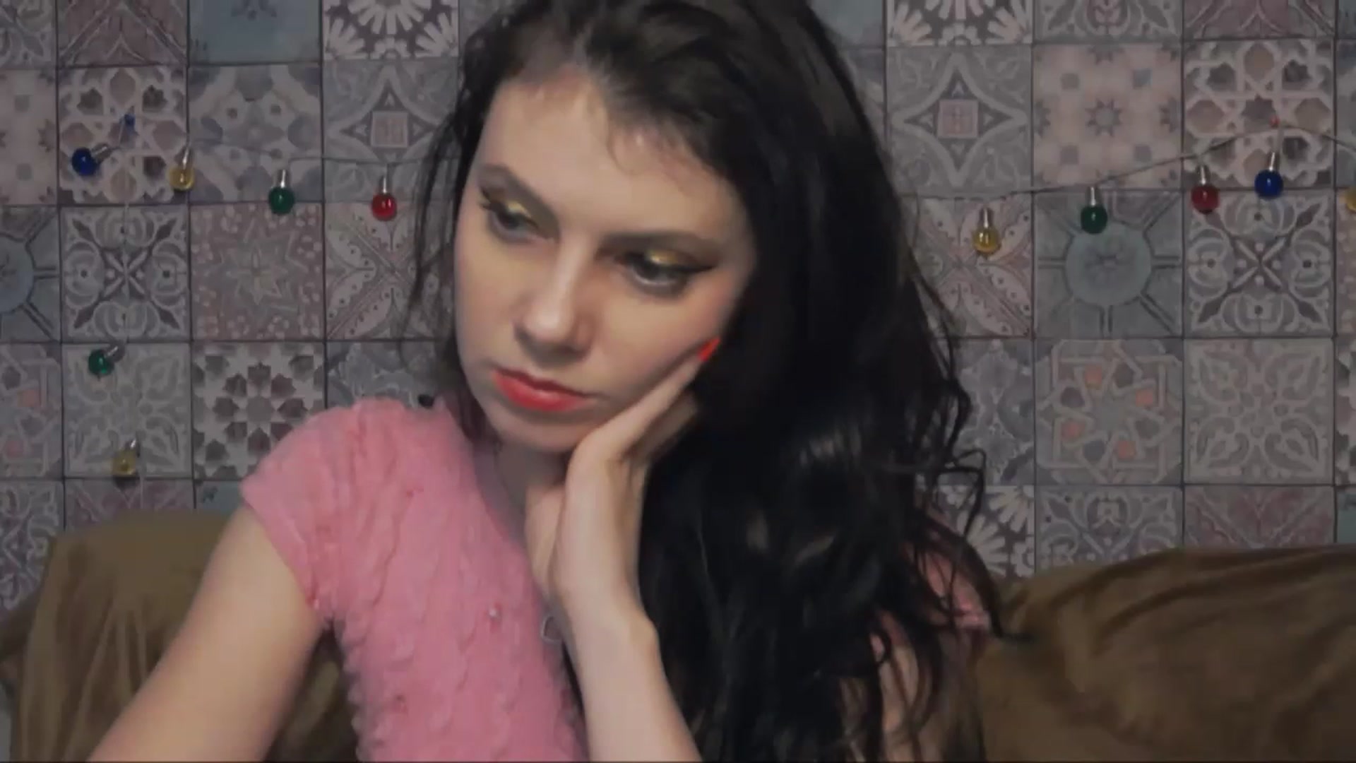 Gallery image thumbnail from MissAracely's myfreecams stream on, 02/19/2023, 23:03 image 5 of 20