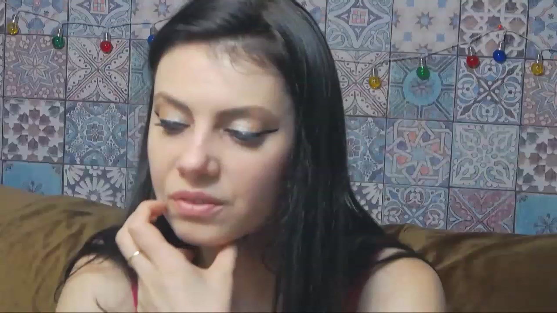 Gallery image thumbnail from MissAracely's myfreecams stream on, 03/01/2023, 18:15 image 12 of 20