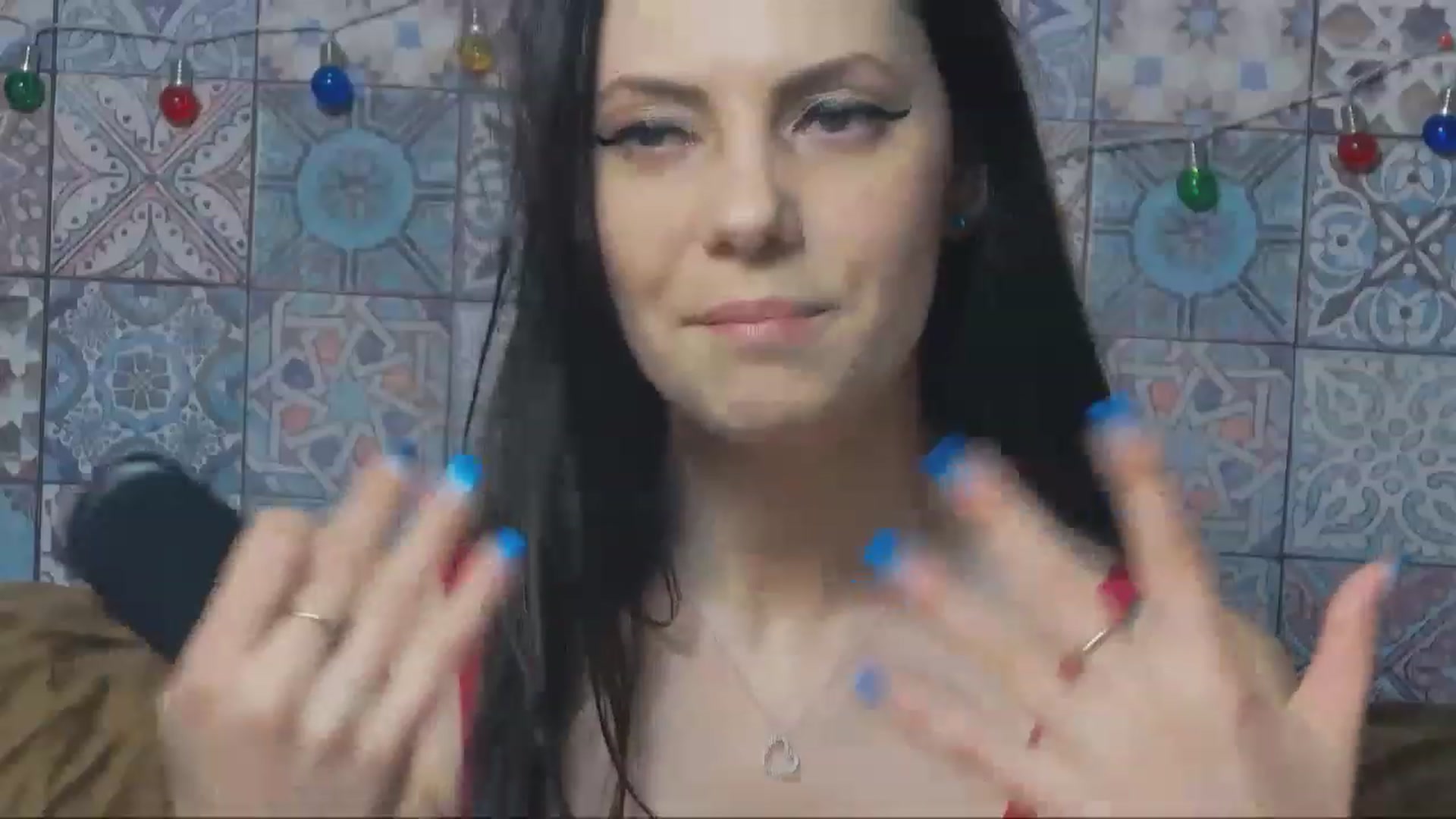 Gallery image thumbnail from MissAracely's myfreecams stream on, 03/01/2023, 18:15 image 9 of 20
