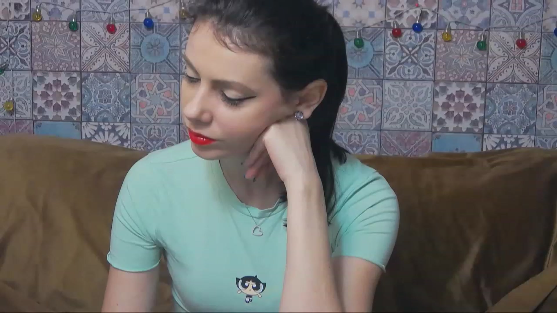 Gallery image thumbnail from MissAracely's myfreecams stream on, 03/04/2023, 18:19 image 12 of 20