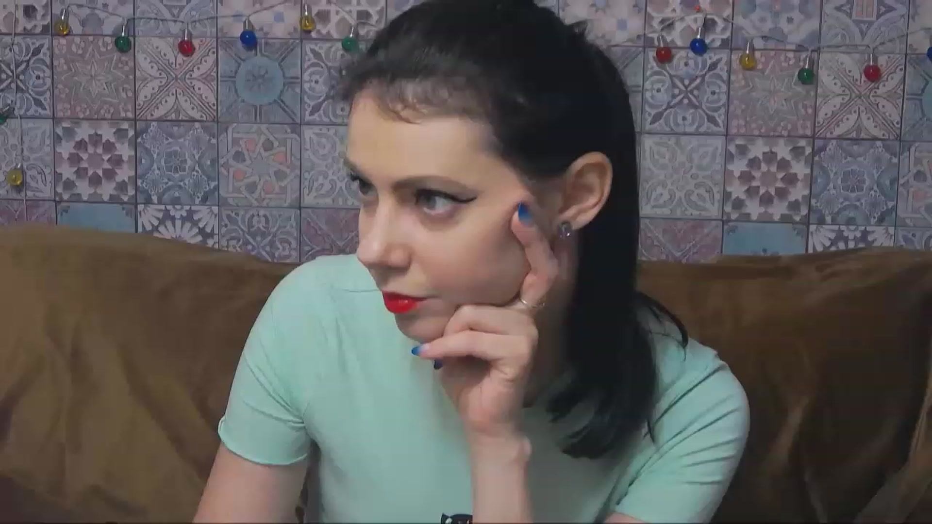 Gallery image thumbnail from MissAracely's myfreecams stream on, 03/04/2023, 18:19 image 10 of 20