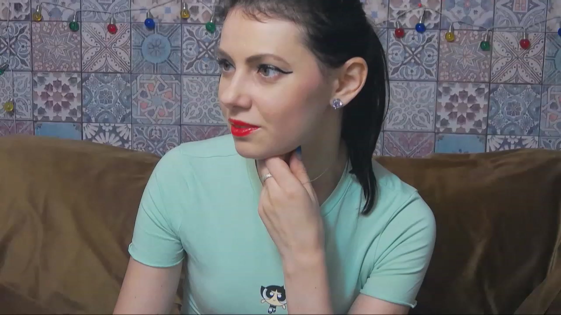Gallery image thumbnail from MissAracely's myfreecams stream on, 03/04/2023, 18:19 image 8 of 20