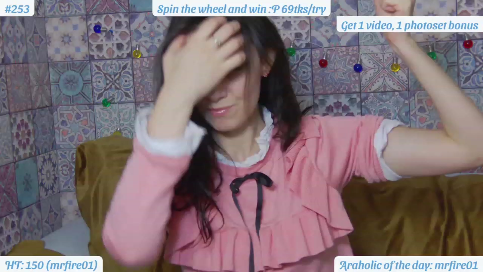 Gallery image thumbnail from MissAracely's myfreecams stream on, 03/08/2023, 22:18 image 17 of 20