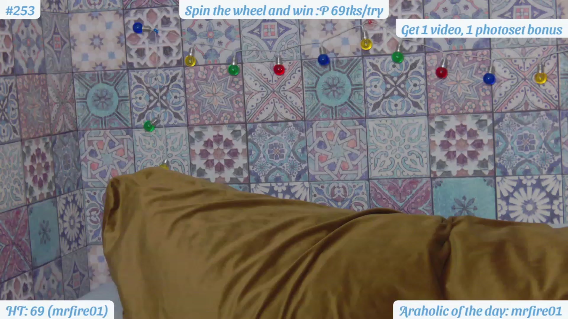 Gallery image thumbnail from MissAracely's myfreecams stream on, 03/08/2023, 22:18 image 10 of 20