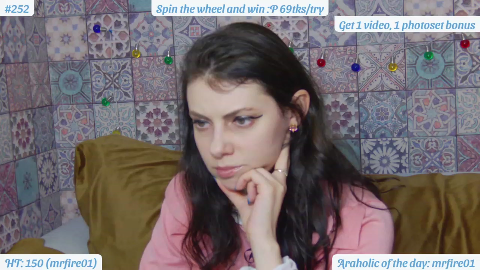 Gallery image thumbnail from MissAracely's myfreecams stream on, 03/08/2023, 22:18 image 20 of 20