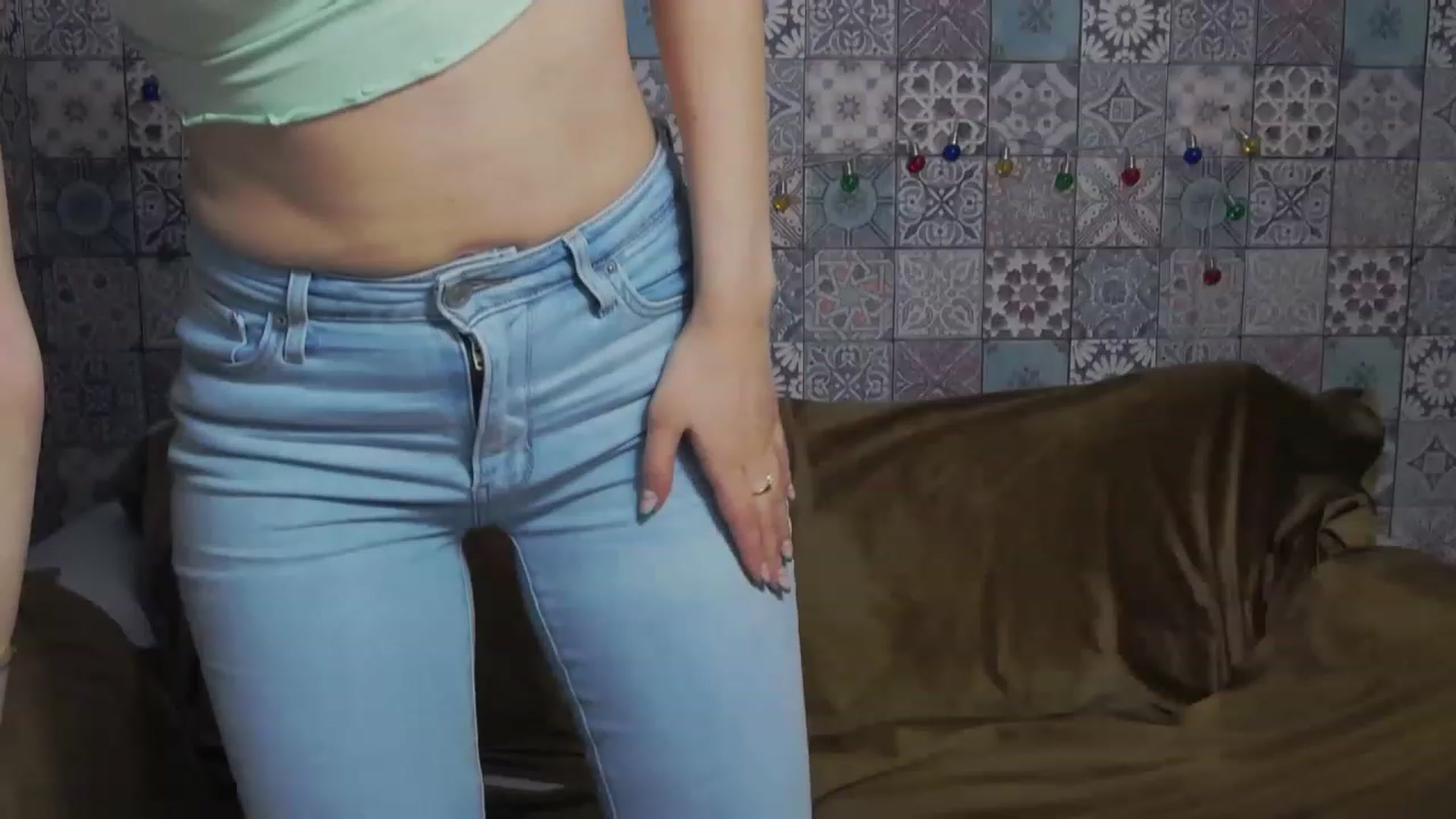 Gallery image thumbnail from MissAracely's myfreecams stream on, 03/26/2023, 19:22 image 12 of 20