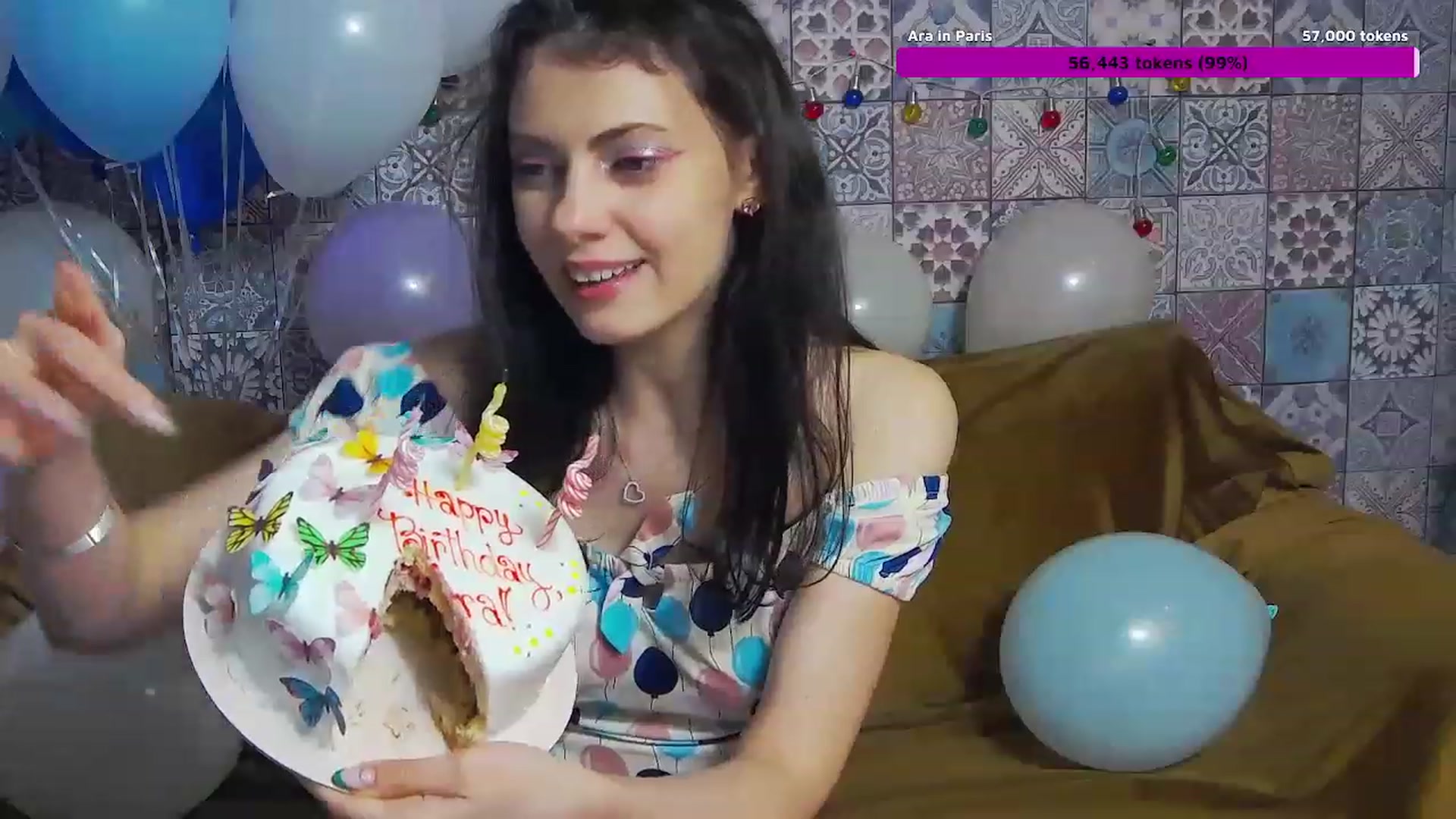 Gallery image thumbnail from MissAracely's myfreecams stream on, 04/02/2023, 22:19 image 5 of 20
