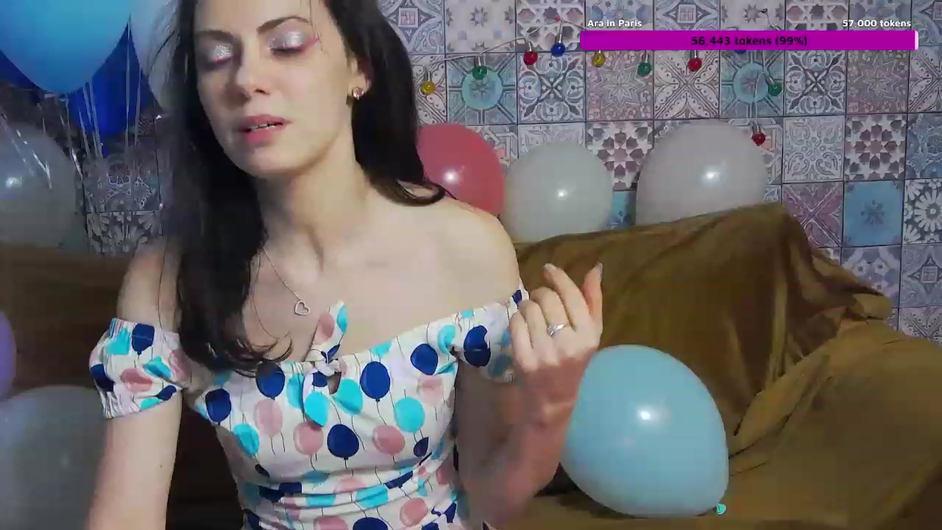 Gallery image thumbnail from MissAracely's myfreecams stream on, 04/02/2023, 22:19 image 7 of 20