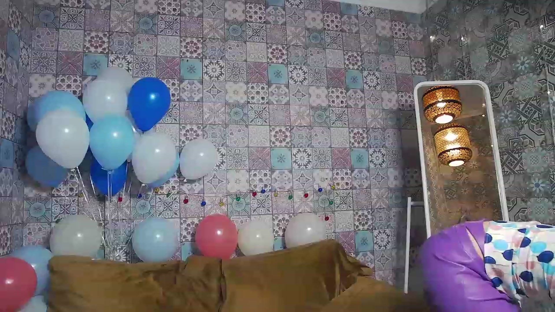Gallery image thumbnail from MissAracely's myfreecams stream on, 04/02/2023, 23:54 image 12 of 20