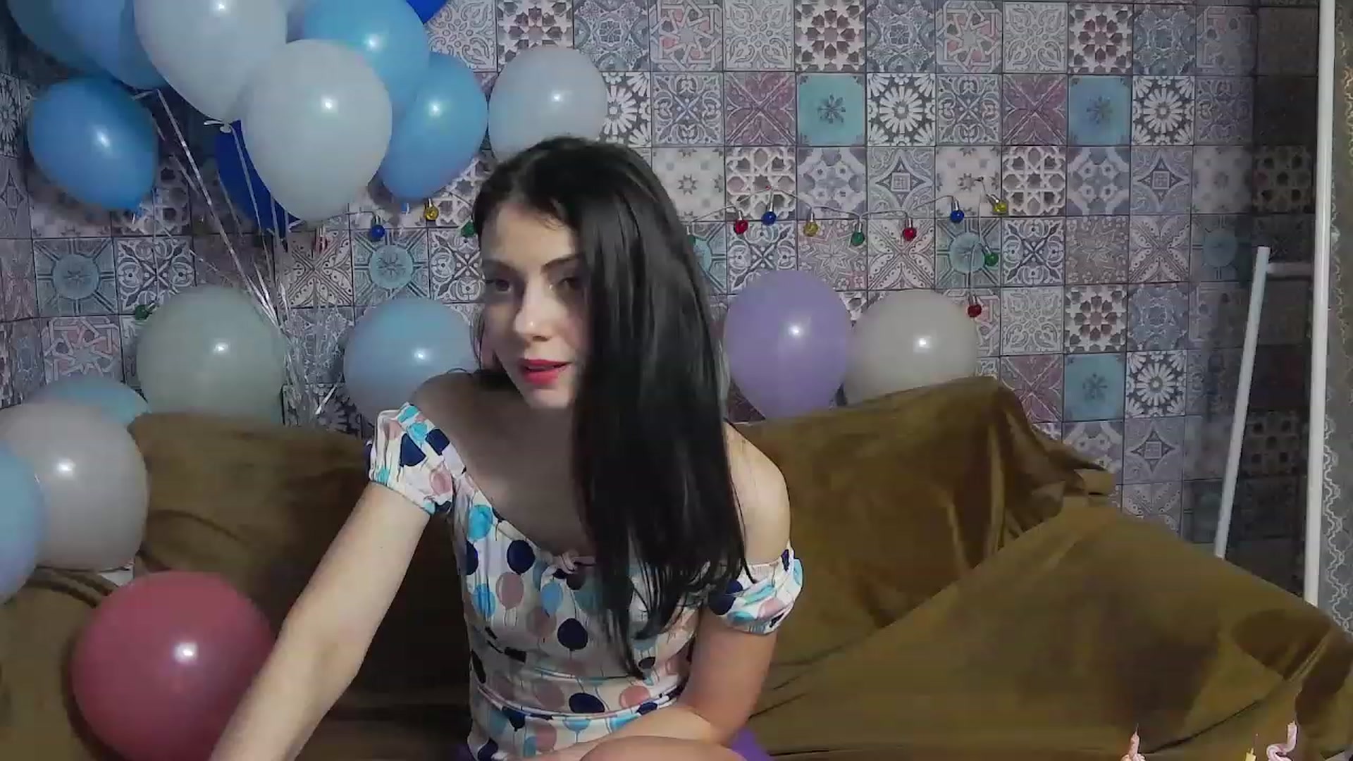 Gallery image thumbnail from MissAracely's myfreecams stream on, 04/03/2023, 01:11 image 7 of 20