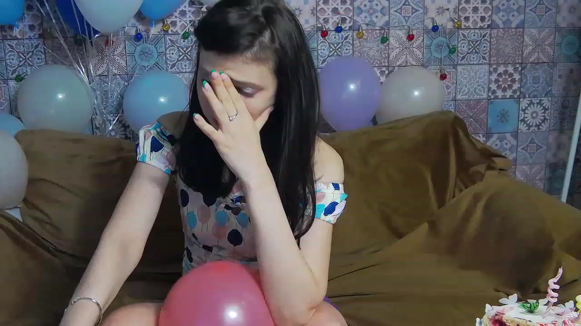 Gallery image thumbnail from MissAracely's myfreecams stream on, 04/03/2023, 01:11 image 16 of 20