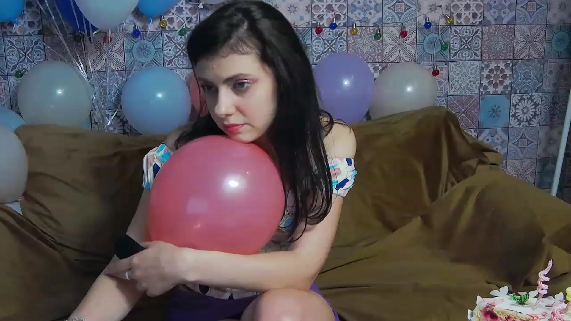 Gallery image thumbnail from MissAracely's myfreecams stream on, 04/03/2023, 01:11 image 14 of 20