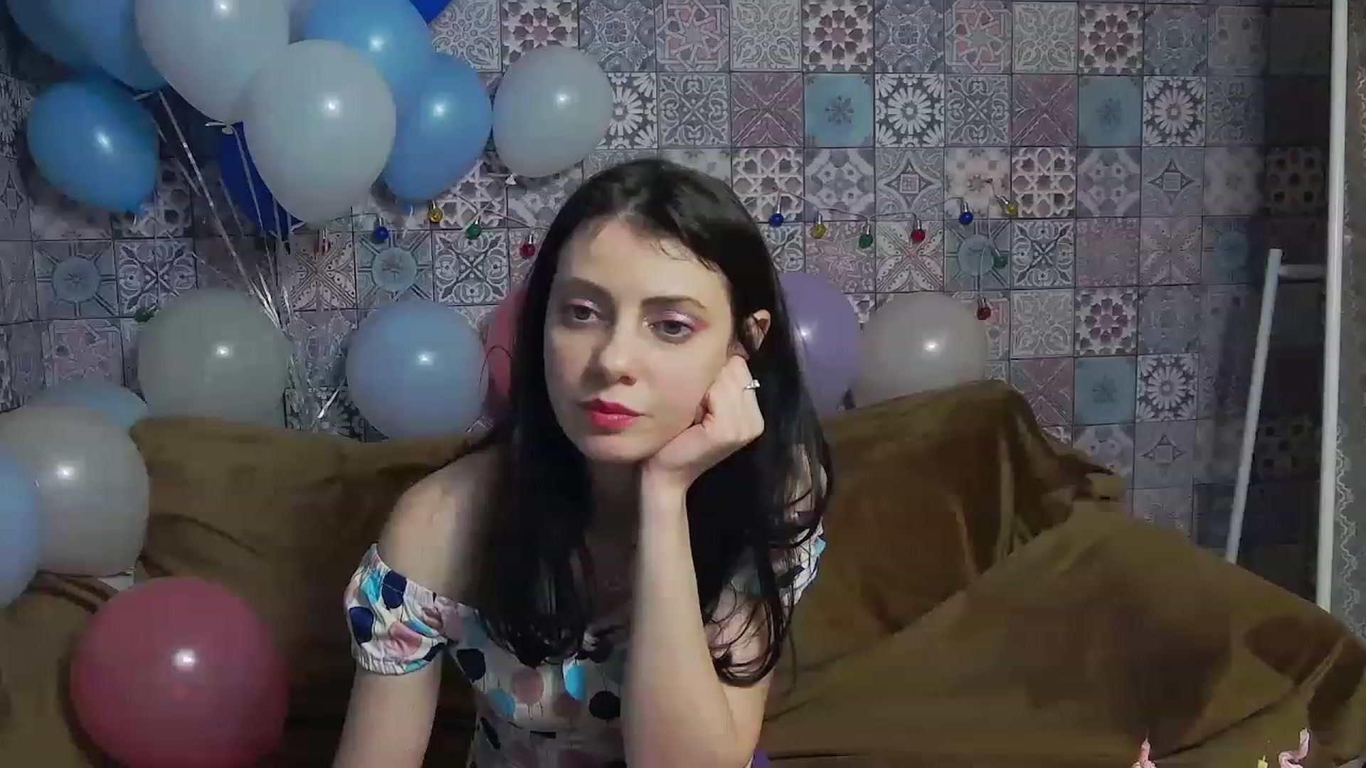 Gallery image thumbnail from MissAracely's myfreecams stream on, 04/03/2023, 01:11 image 8 of 20