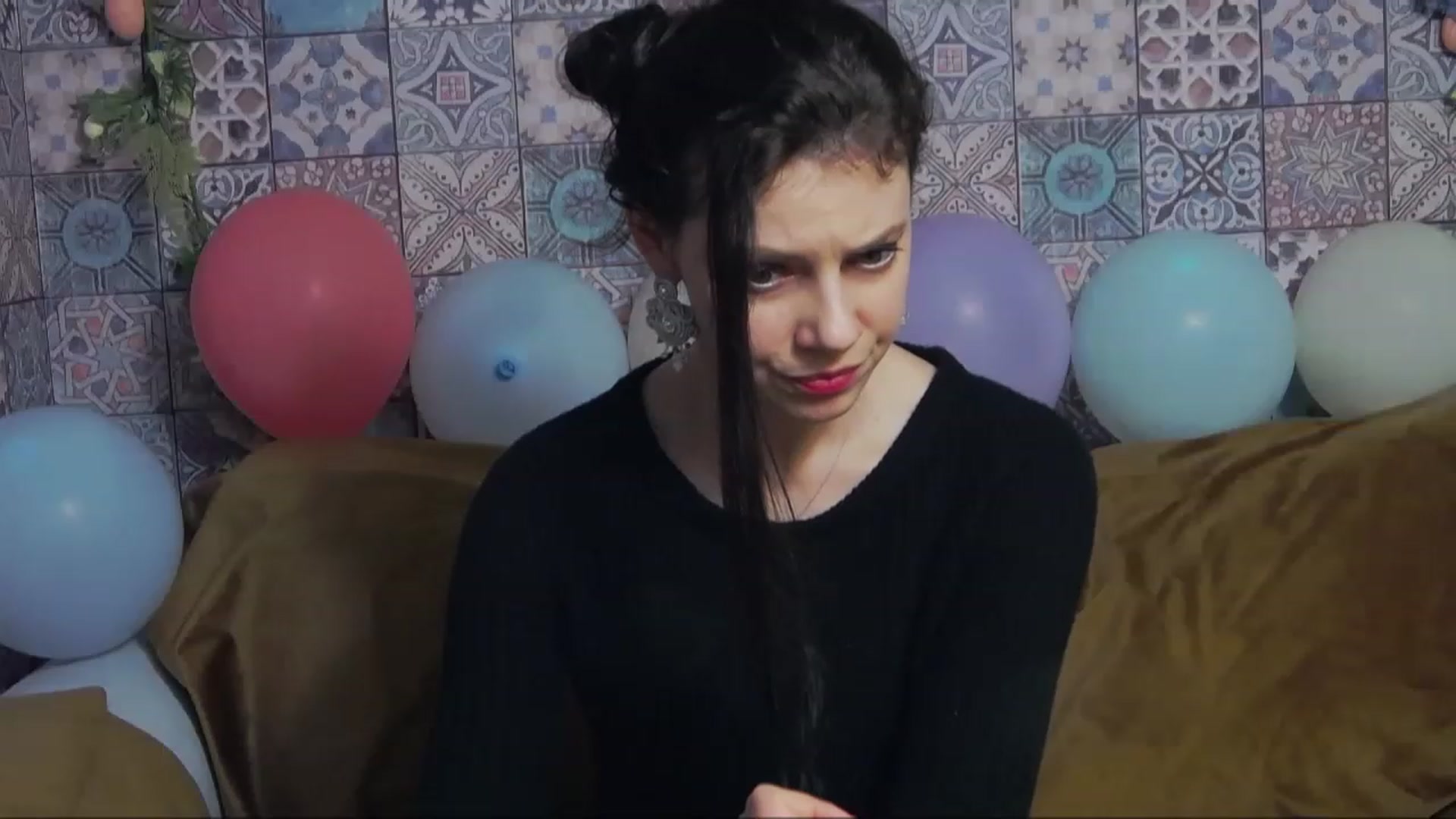 Gallery image thumbnail from MissAracely's myfreecams stream on, 04/05/2023, 18:40 image 13 of 20