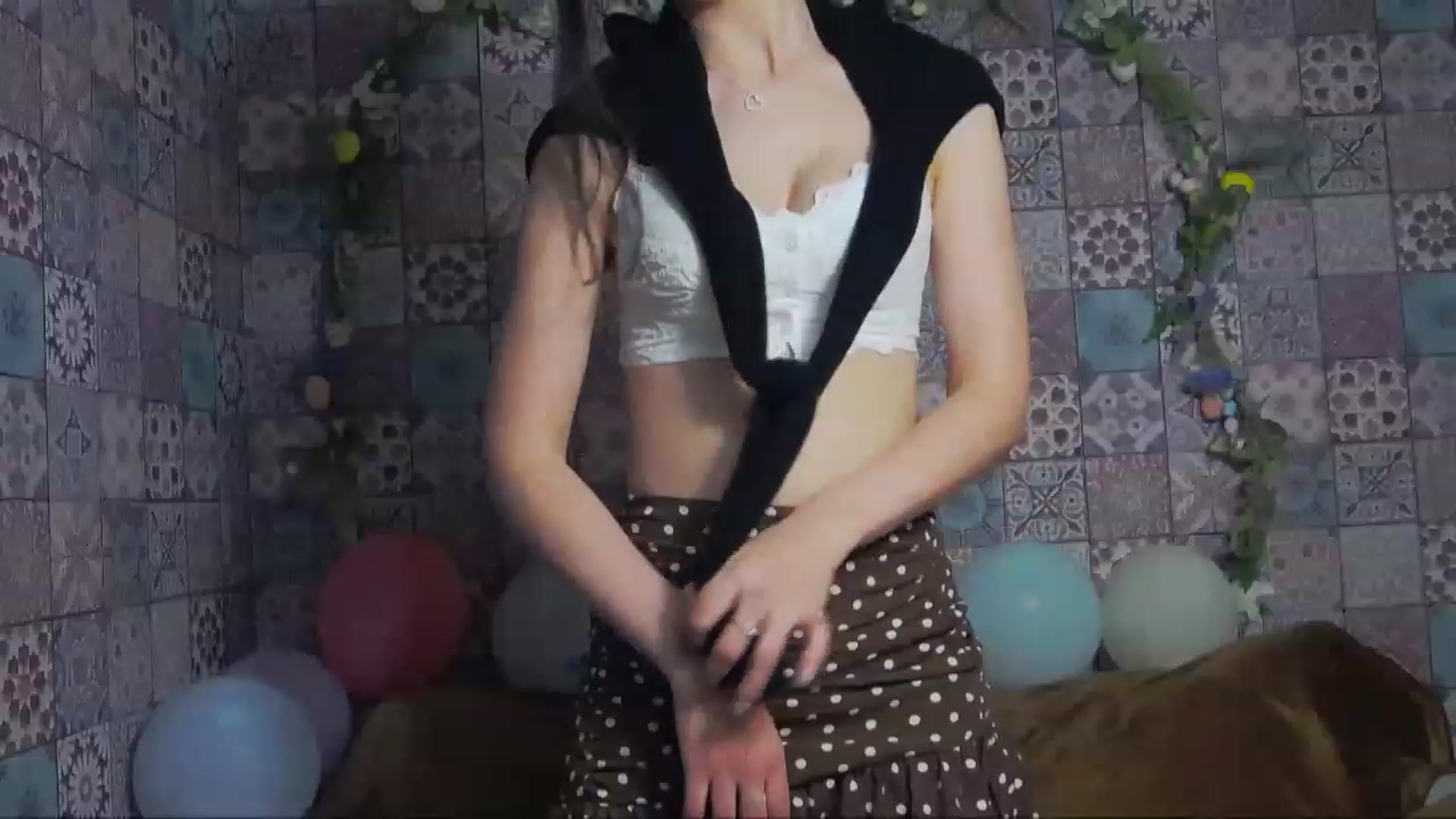 Gallery image thumbnail from MissAracely's myfreecams stream on, 04/05/2023, 18:40 image 18 of 20