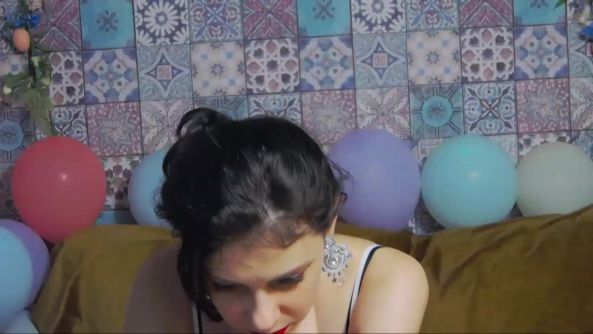 Gallery image thumbnail from MissAracely's myfreecams stream on, 04/05/2023, 20:45 image 6 of 20