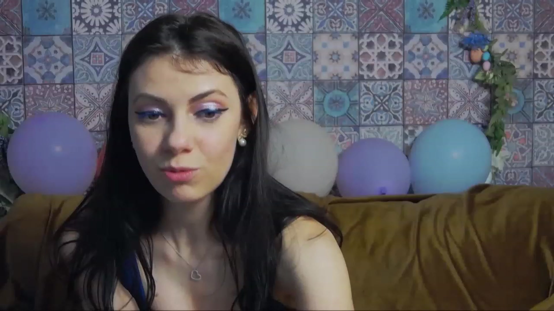 Gallery image thumbnail from MissAracely's myfreecams stream on, 04/07/2023, 19:02 image 7 of 20