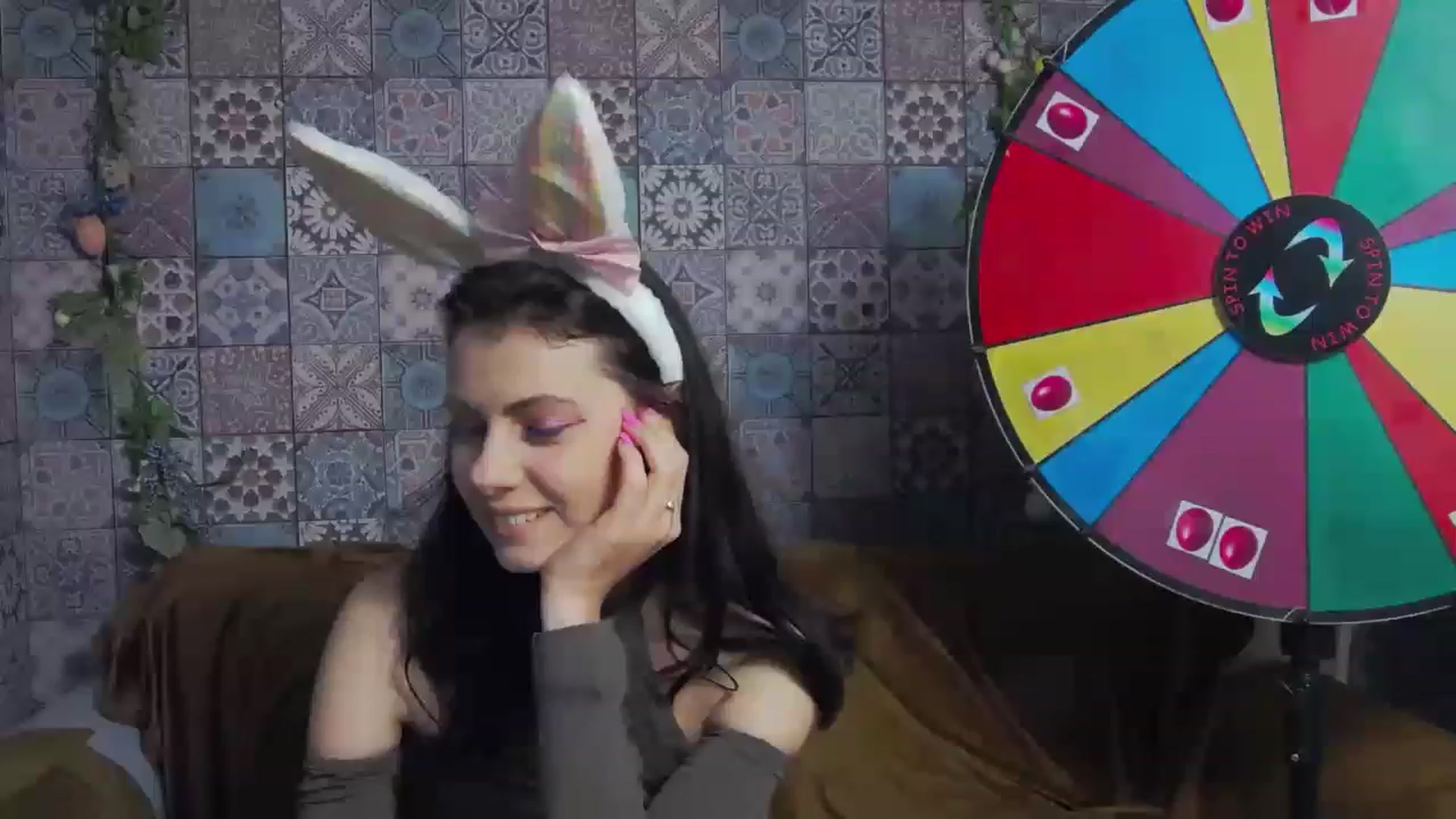 Gallery image thumbnail from MissAracely's myfreecams stream on, 04/08/2023, 20:18 image 8 of 20
