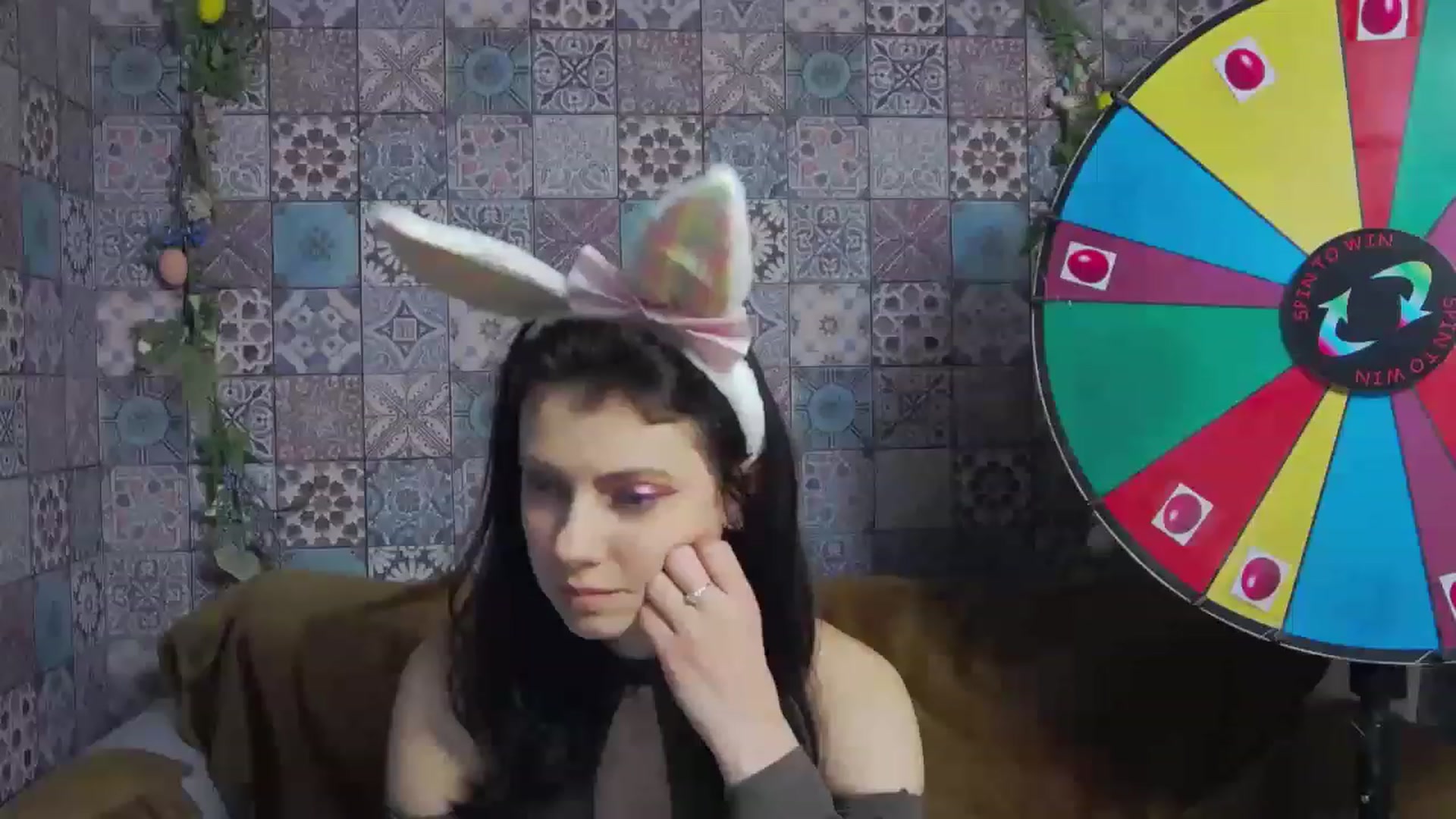 Gallery image thumbnail from MissAracely's myfreecams stream on, 04/08/2023, 20:18 image 19 of 20