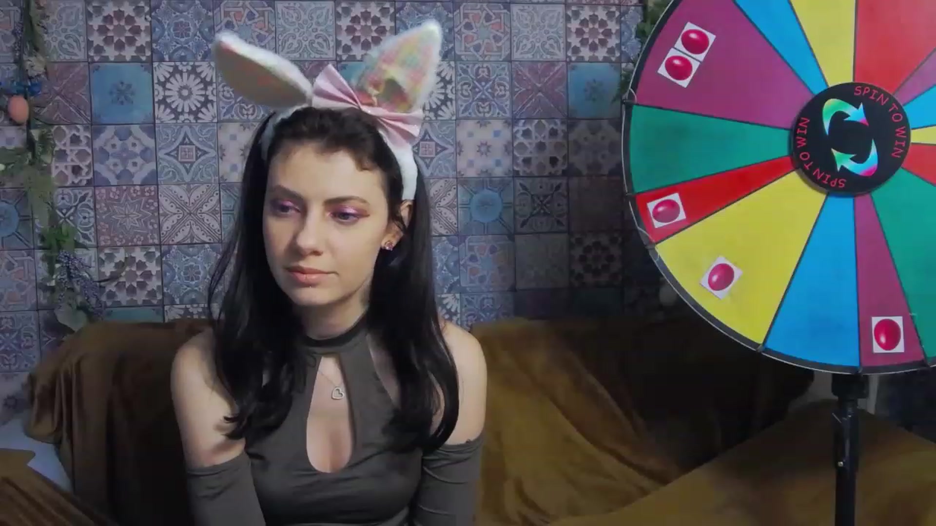 Gallery image thumbnail from MissAracely's myfreecams stream on, 04/08/2023, 20:18 image 15 of 20