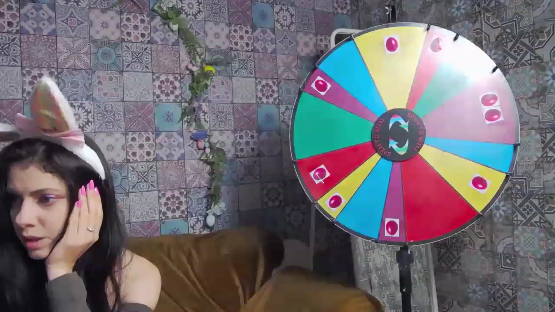 Gallery image thumbnail from MissAracely's myfreecams stream on, 04/08/2023, 20:18 image 4 of 20