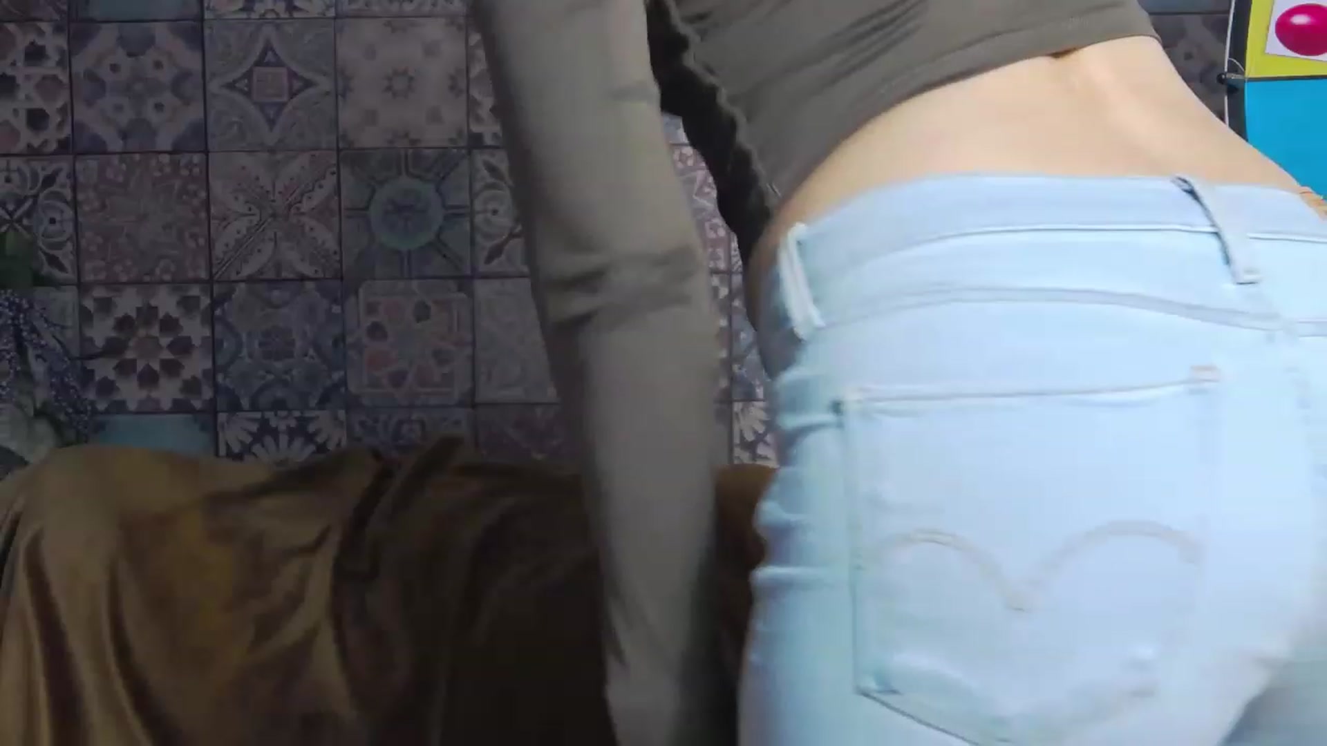 Gallery image thumbnail from MissAracely's myfreecams stream on, 04/08/2023, 20:50 image 13 of 20