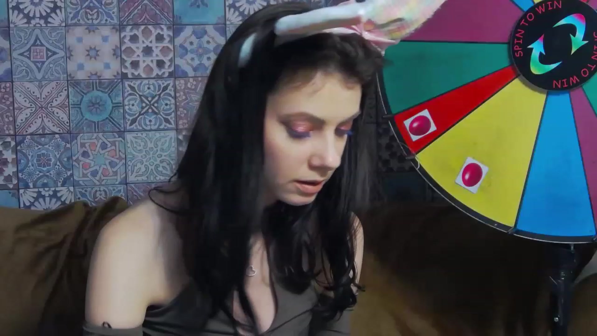 Gallery image thumbnail from MissAracely's myfreecams stream on, 04/08/2023, 23:05 image 13 of 20
