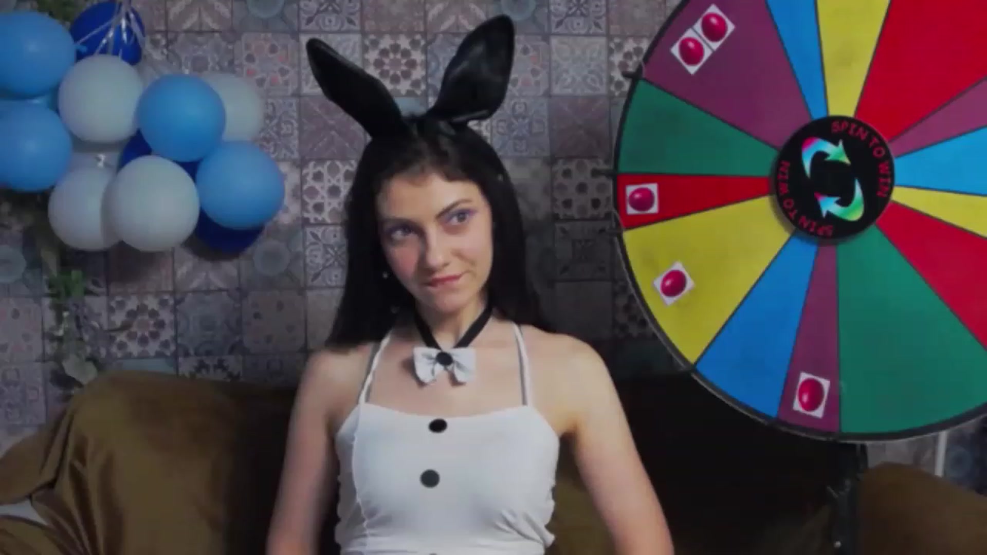 Gallery image thumbnail from MissAracely's myfreecams stream on, 04/09/2023, 23:28 image 10 of 20