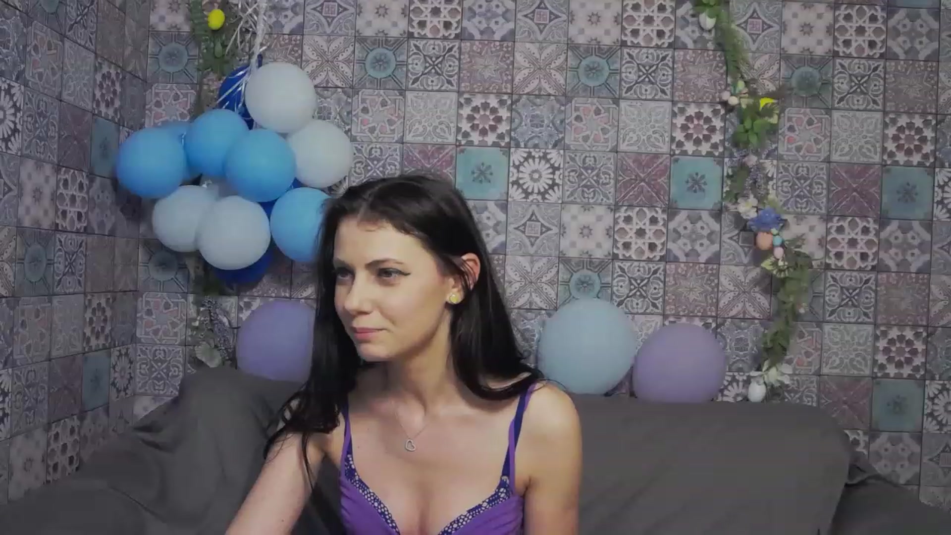 Gallery image thumbnail from MissAracely's myfreecams stream on, 04/12/2023, 16:06 image 18 of 20
