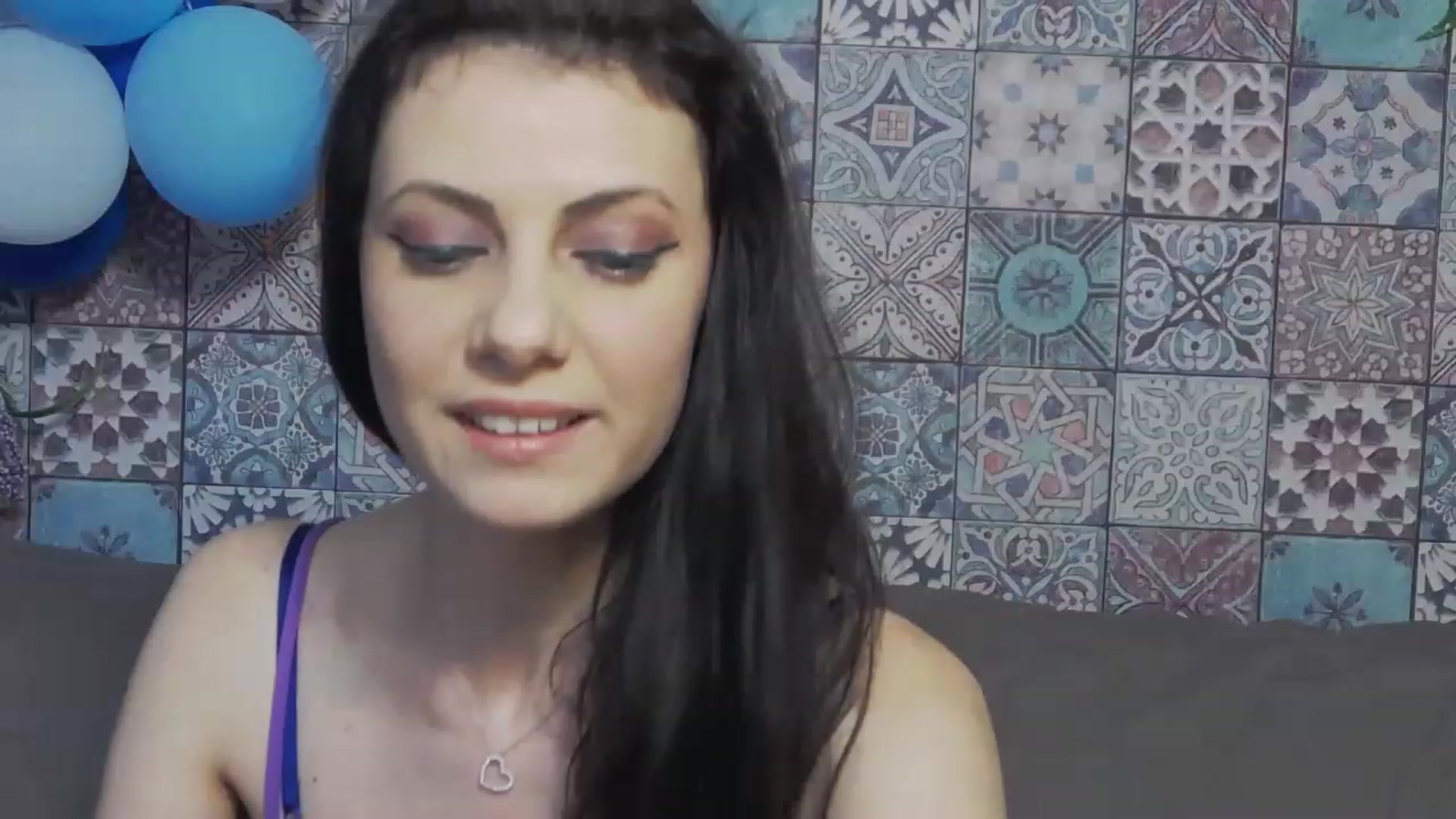 Gallery image thumbnail from MissAracely's myfreecams stream on, 04/12/2023, 16:06 image 2 of 20