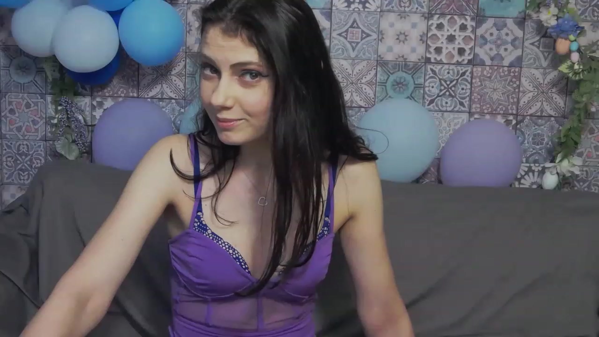 Gallery image thumbnail from MissAracely's myfreecams stream on, 04/12/2023, 16:06 image 9 of 20
