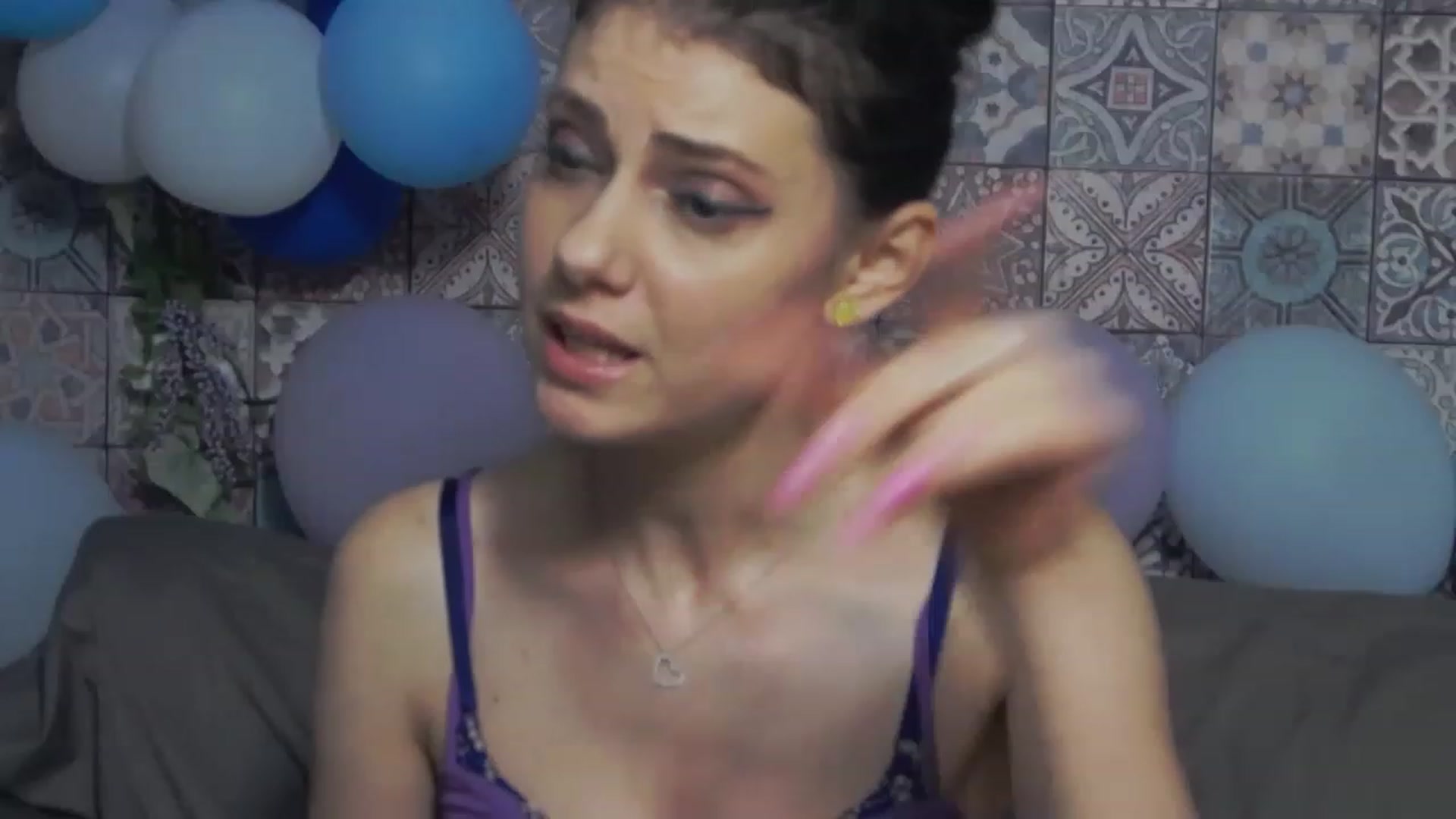 Gallery image thumbnail from MissAracely's myfreecams stream on, 04/12/2023, 20:08 image 6 of 20
