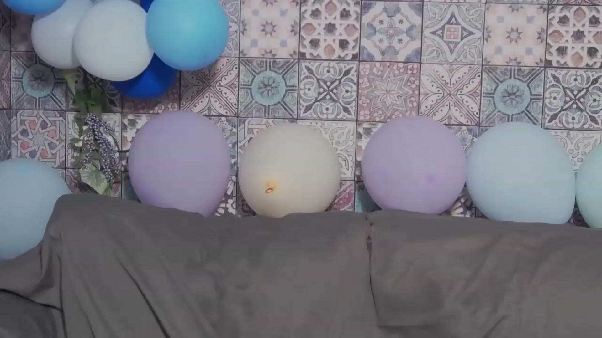 Gallery image thumbnail from MissAracely's myfreecams stream on, 04/12/2023, 20:08 image 13 of 20