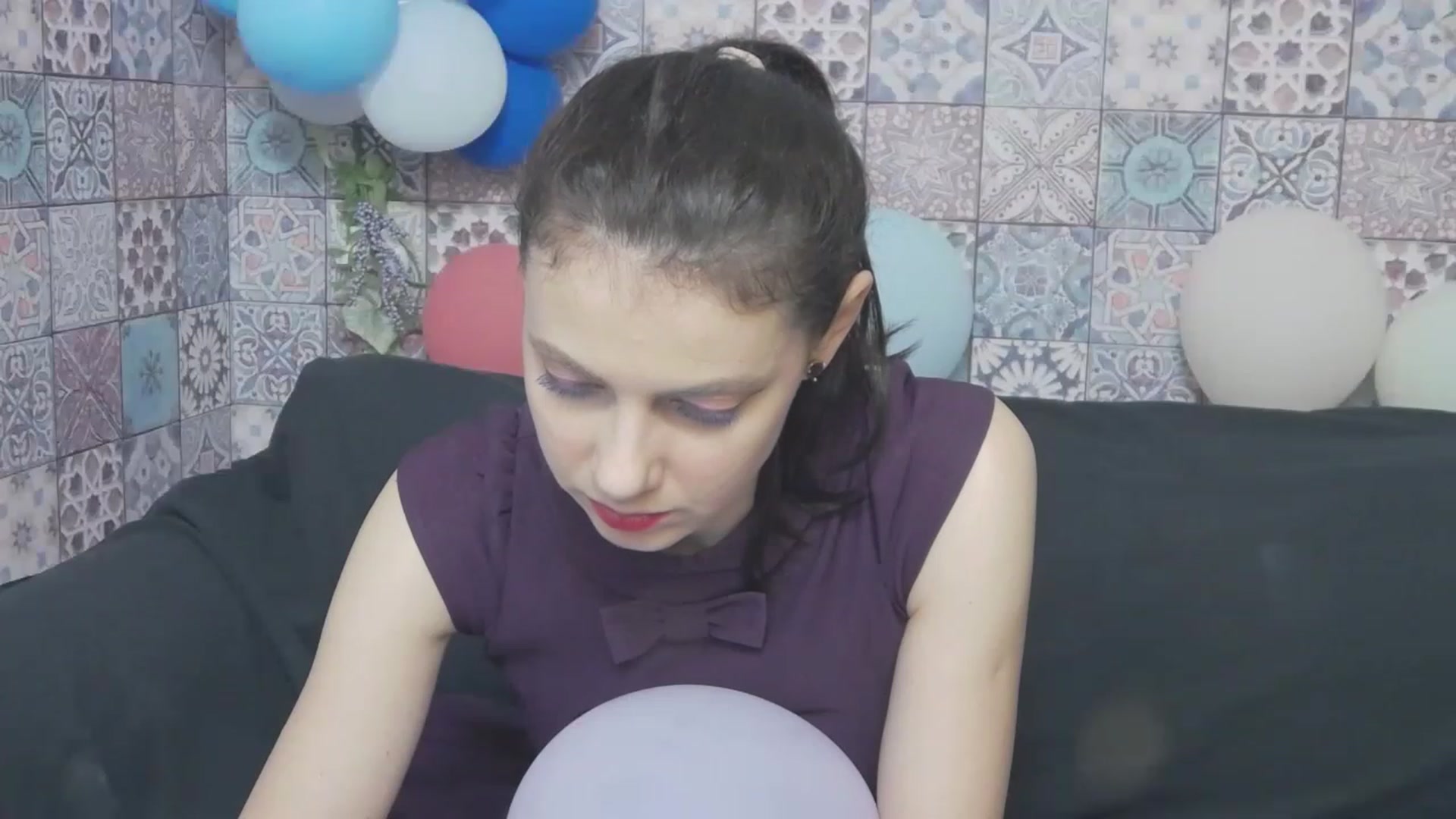 Gallery image thumbnail from MissAracely's myfreecams stream on, 04/14/2023, 18:01 image 9 of 20