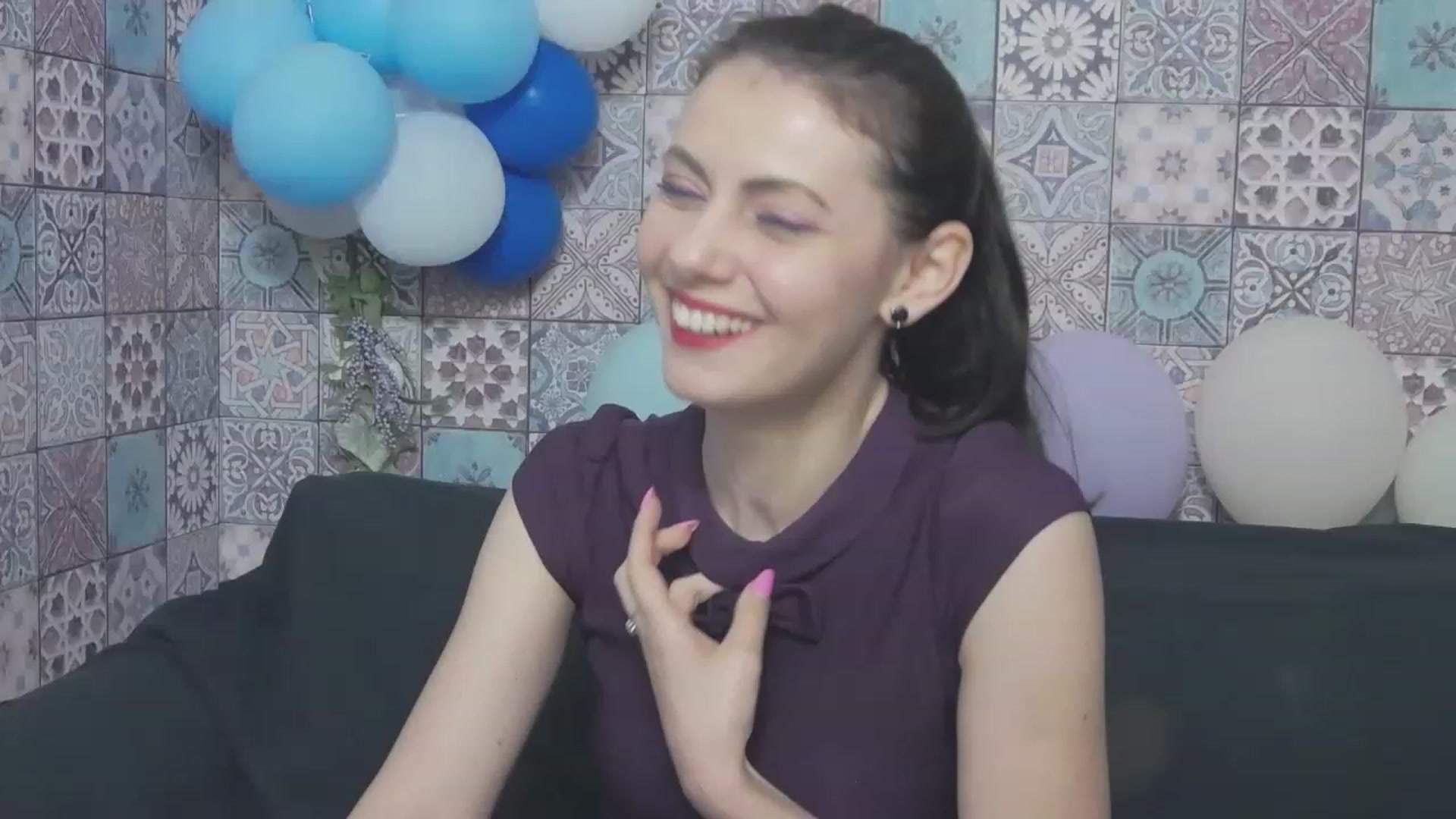 Gallery image thumbnail from MissAracely's myfreecams stream on, 04/14/2023, 18:01 image 2 of 20