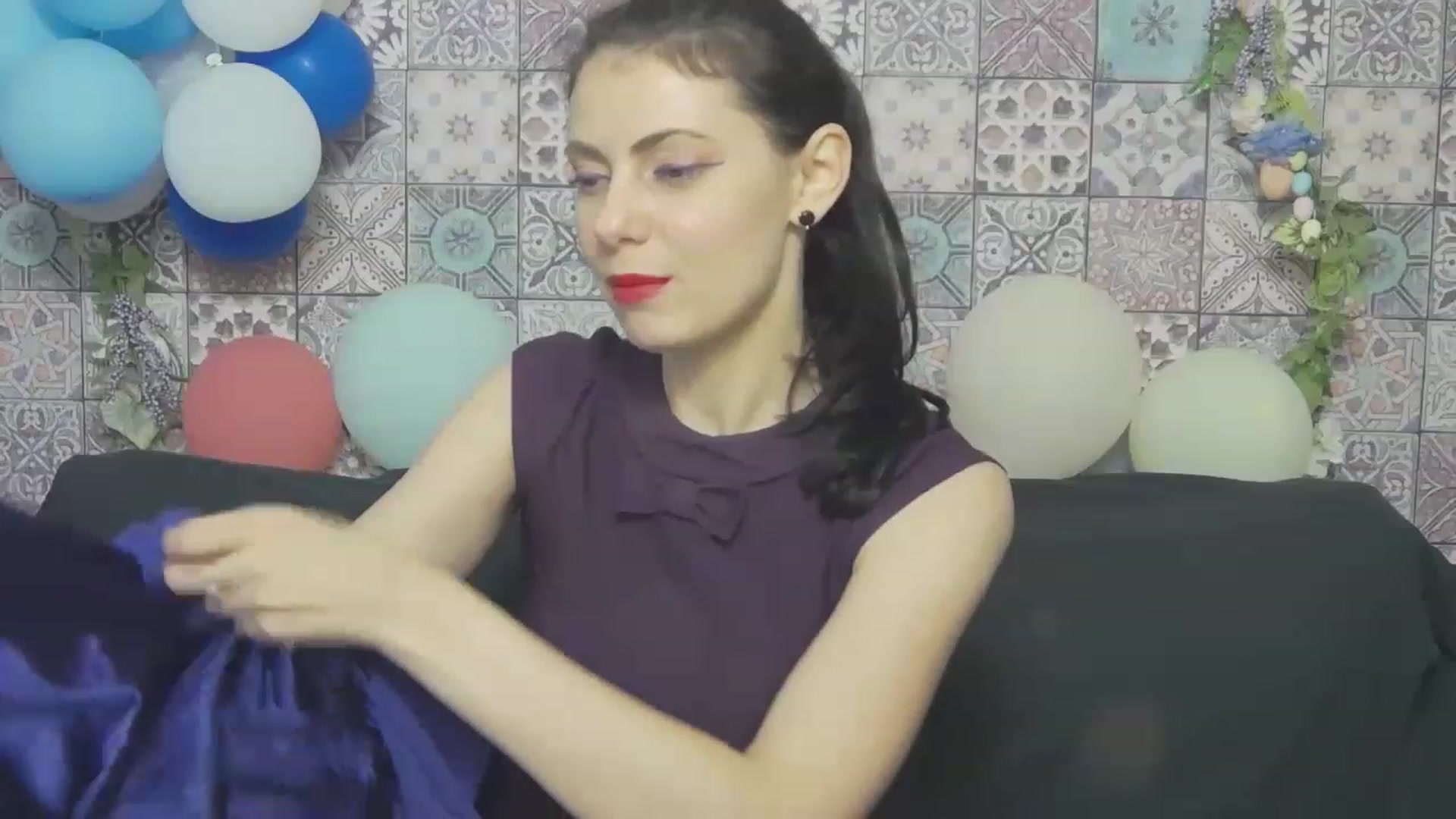 Gallery image thumbnail from MissAracely's myfreecams stream on, 04/14/2023, 19:49 image 6 of 20