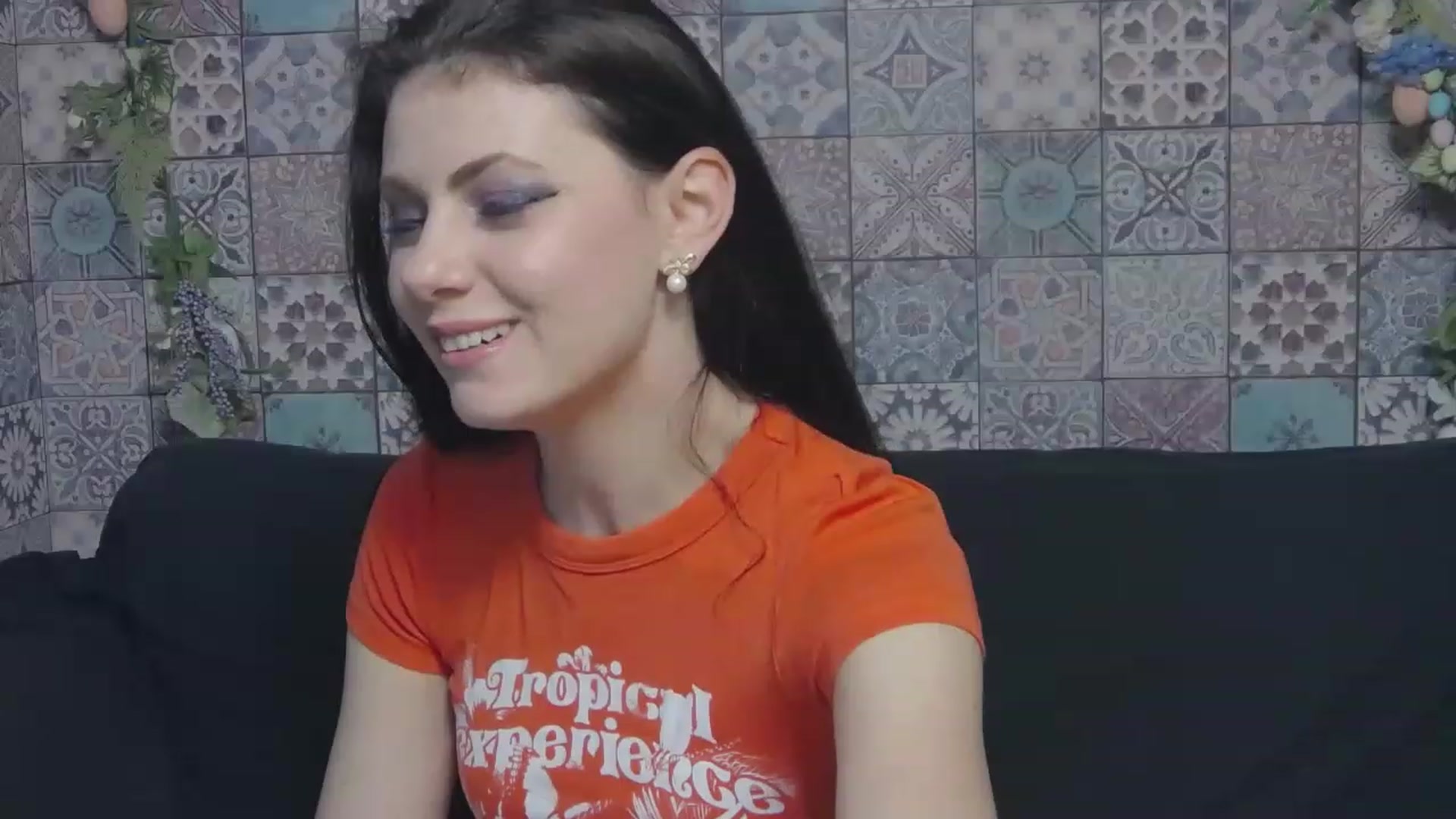 Gallery image thumbnail from MissAracely's myfreecams stream on, 04/21/2023, 17:26 image 10 of 20
