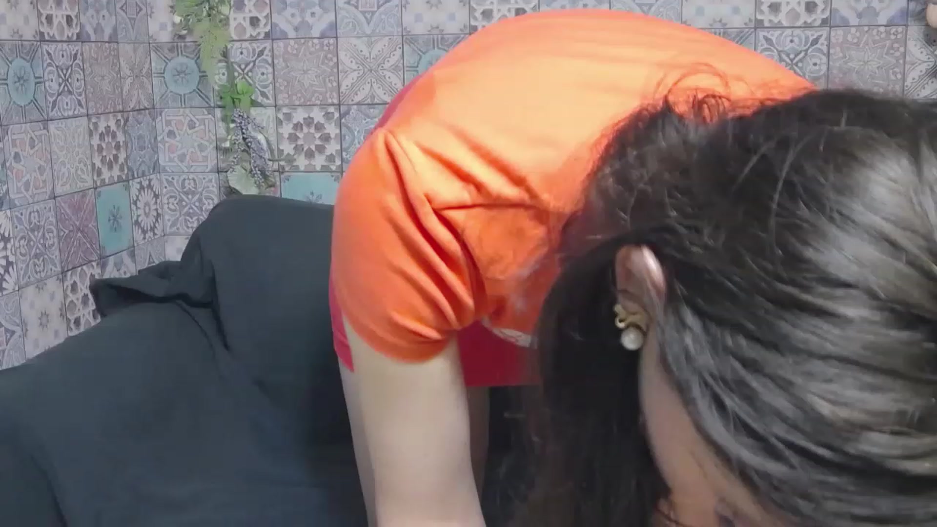 Gallery image thumbnail from MissAracely's myfreecams stream on, 04/21/2023, 20:15 image 2 of 20