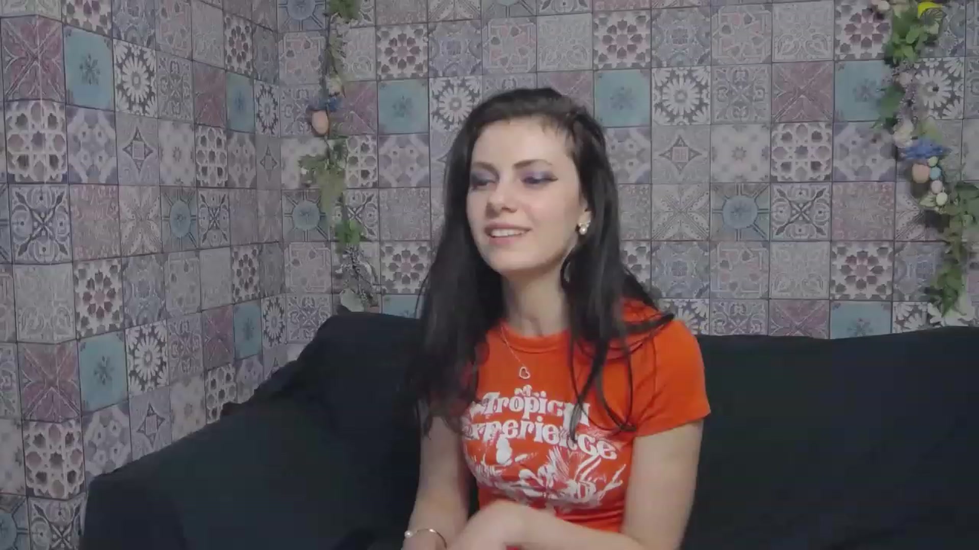 Gallery image thumbnail from MissAracely's myfreecams stream on, 04/21/2023, 20:15 image 20 of 20