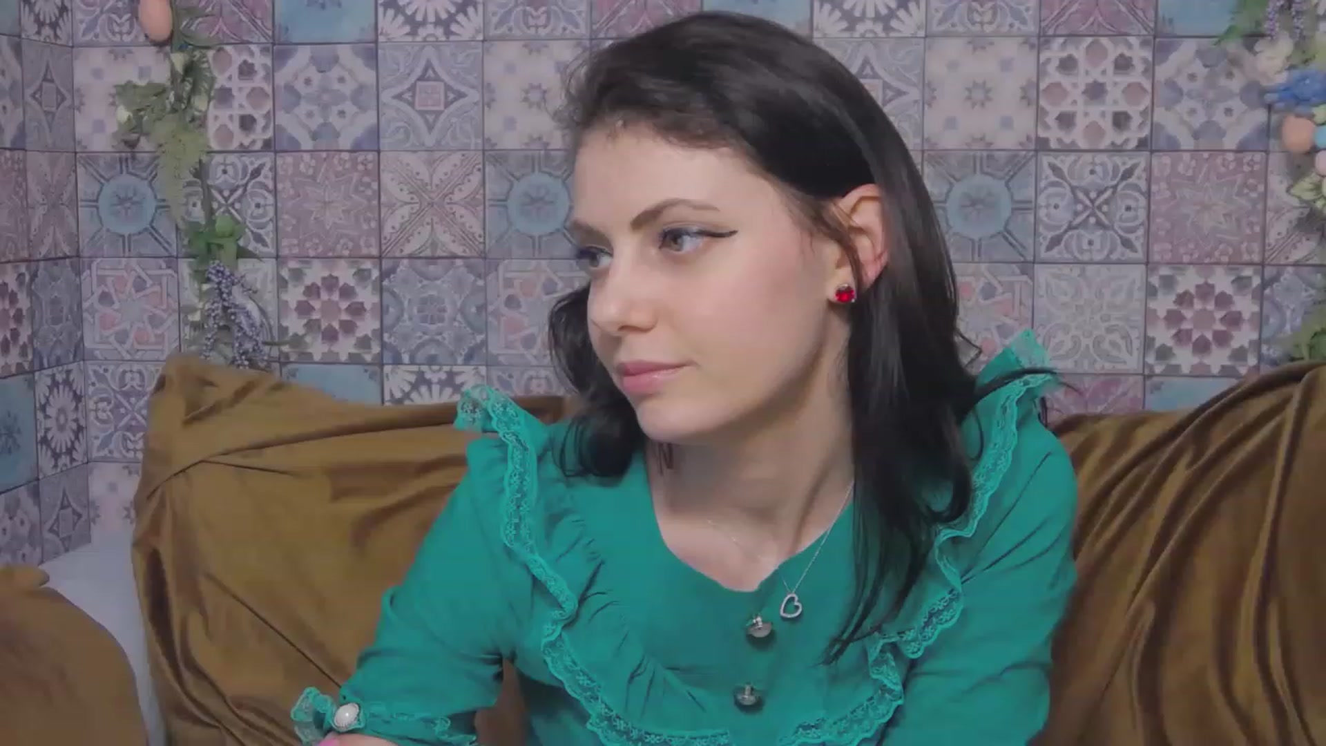 Gallery image thumbnail from MissAracely's myfreecams stream on, 04/26/2023, 18:02 image 1 of 20